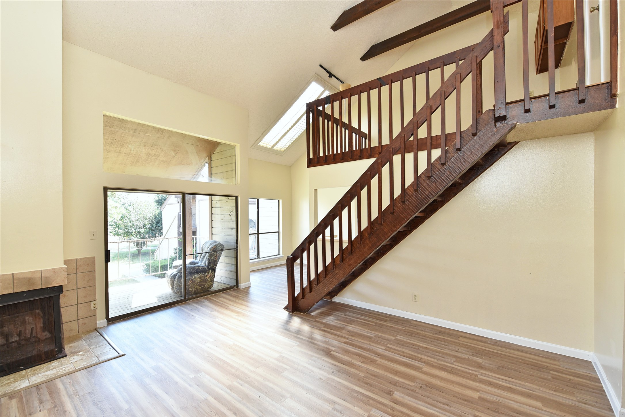 8515 Sands Point Drive Property Photo 1