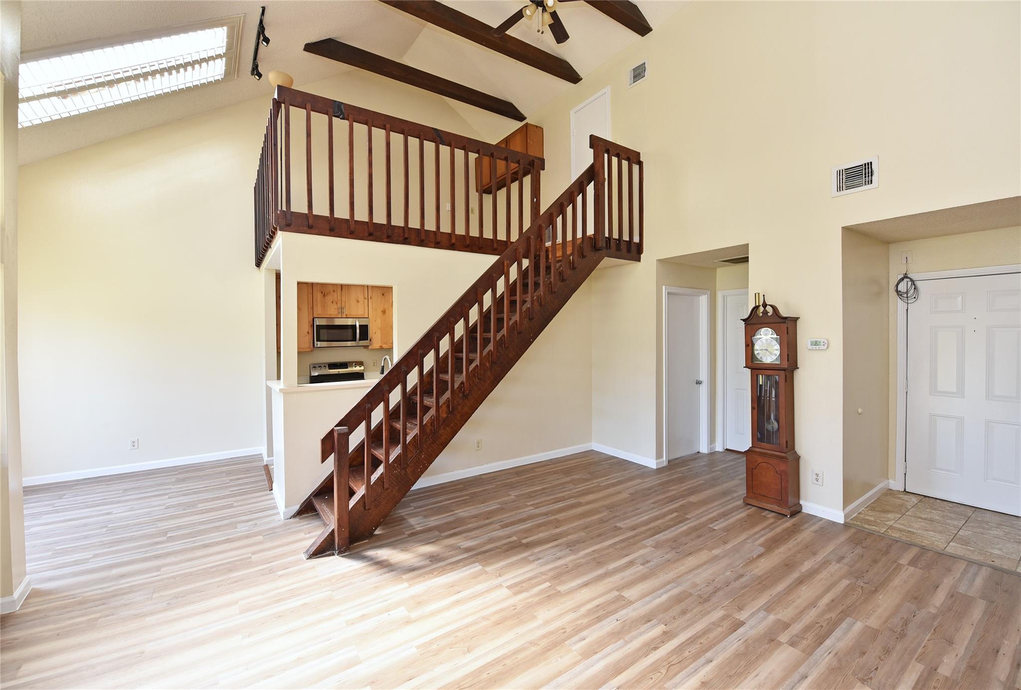 8515 Sands Point Drive, Houston Tx 77036 Property Photo 4