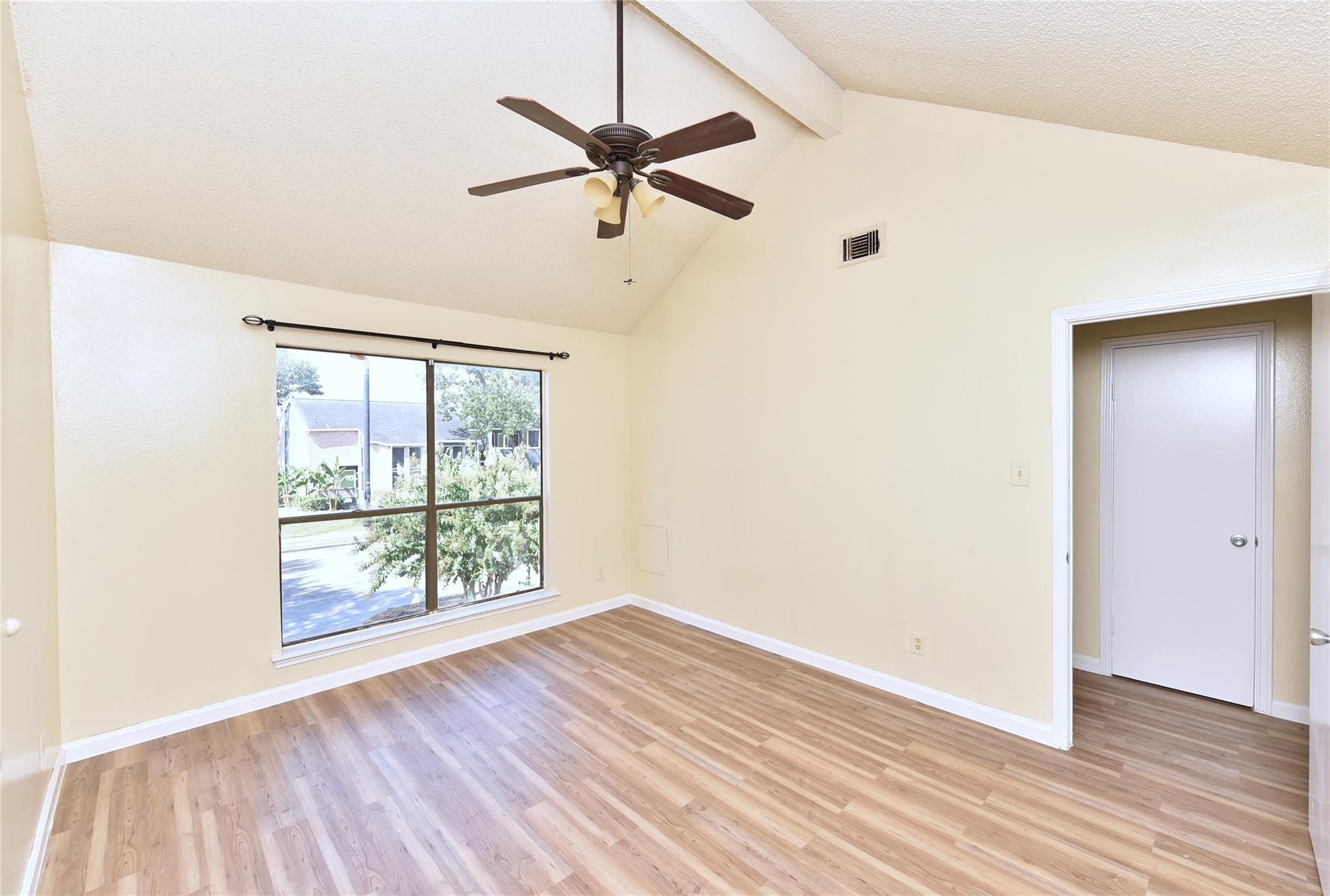 8515 Sands Point Drive, Houston Tx 77036 Property Photo 15