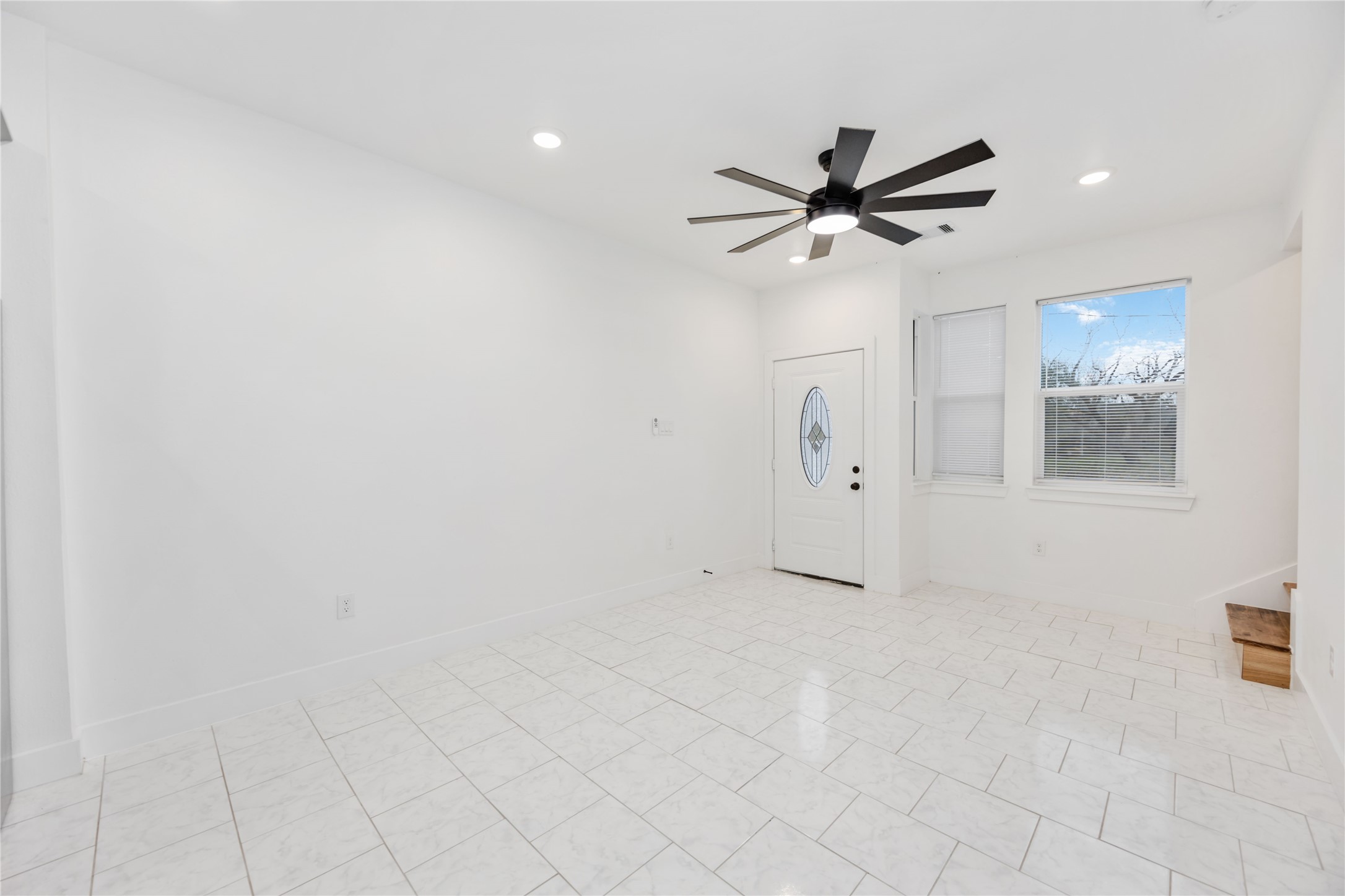 7706 Independence Street B Property Photo 4