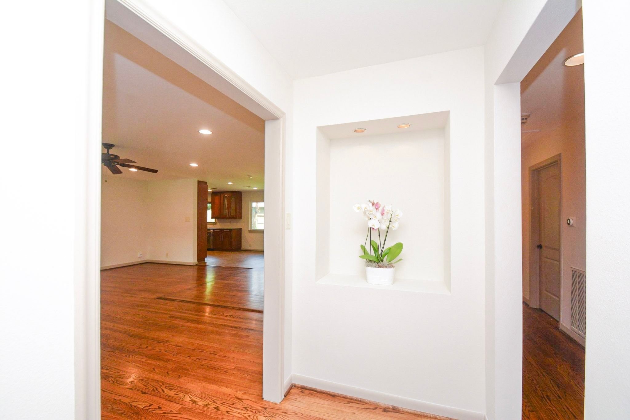 8750 Turriff Property Photo 3