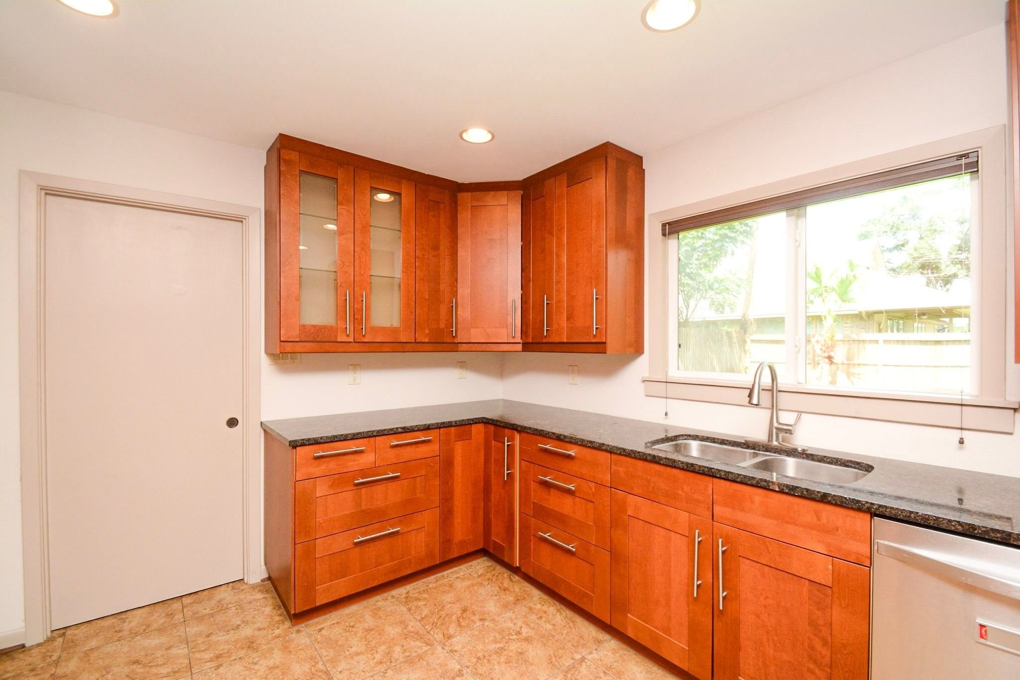 8750 Turriff Property Photo 12