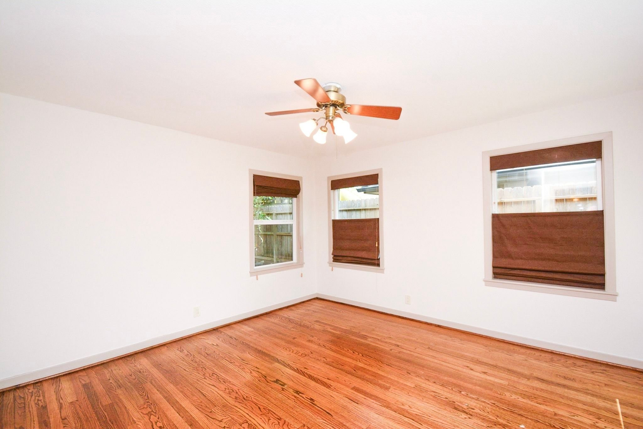 8750 Turriff Property Photo 27