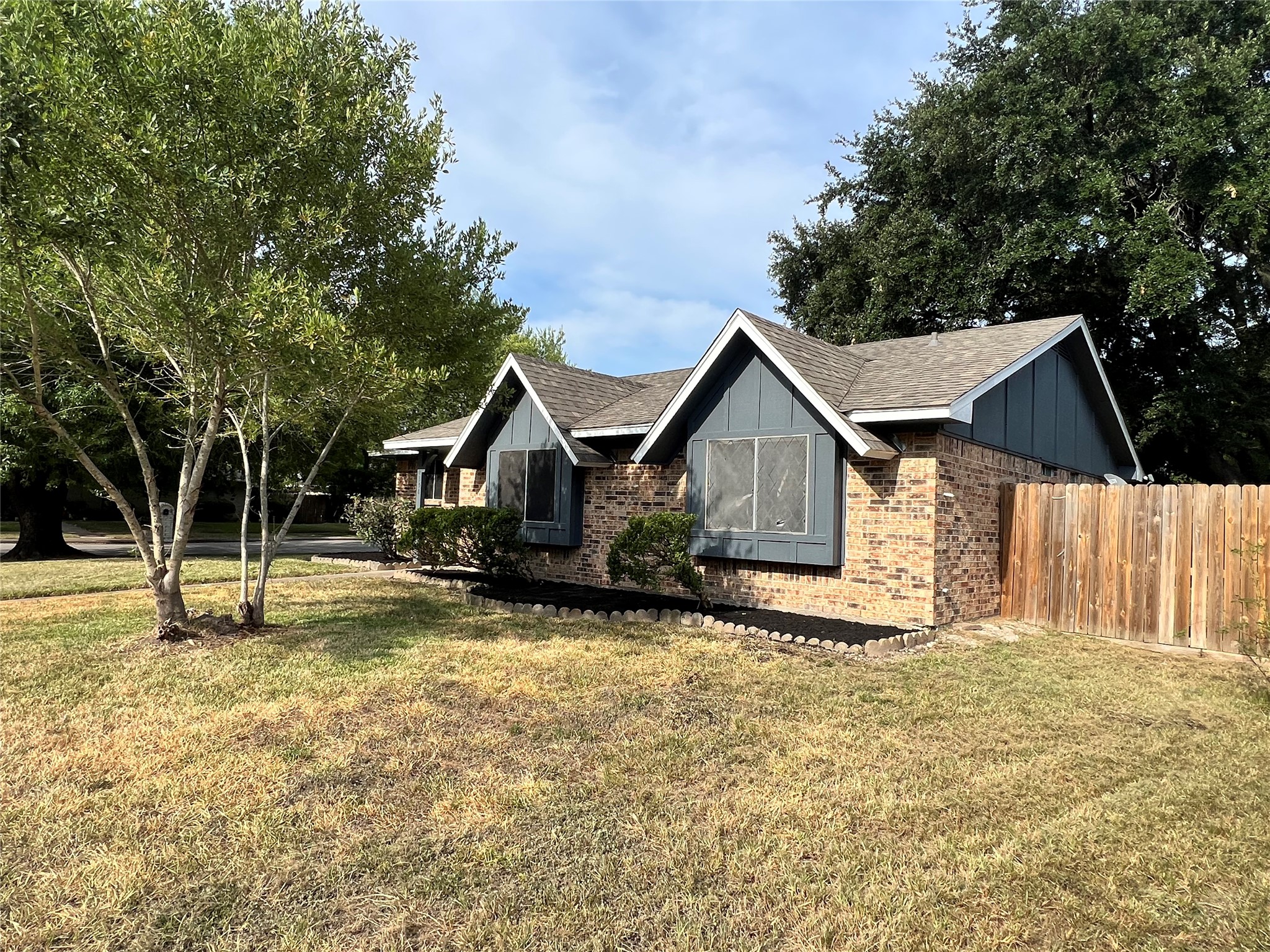 10358 Misty River Drive Property Photo 2