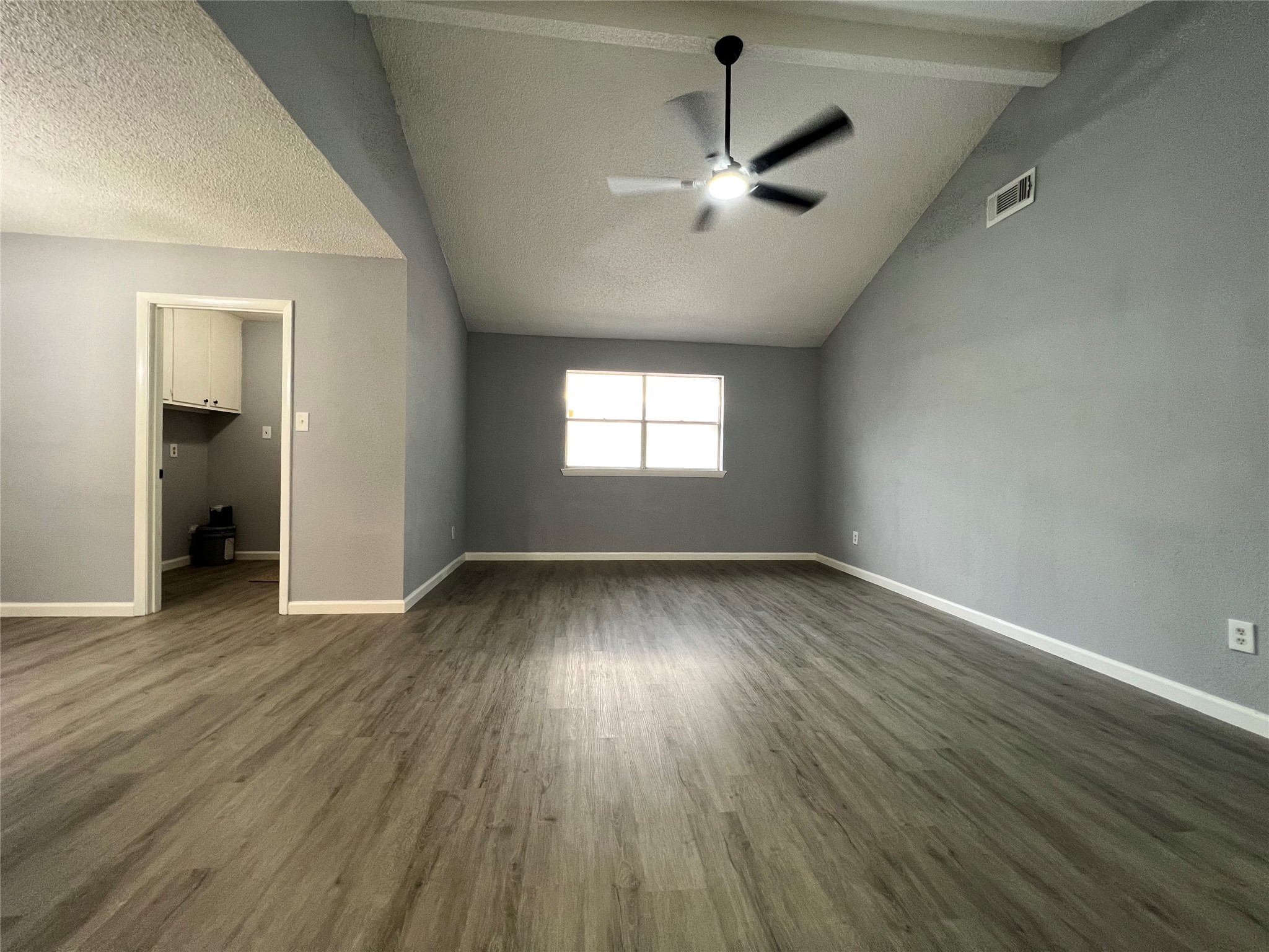 10358 Misty River Drive Property Photo 8