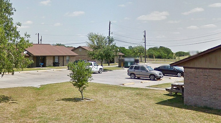 1200 N Goliad Property Photo 5