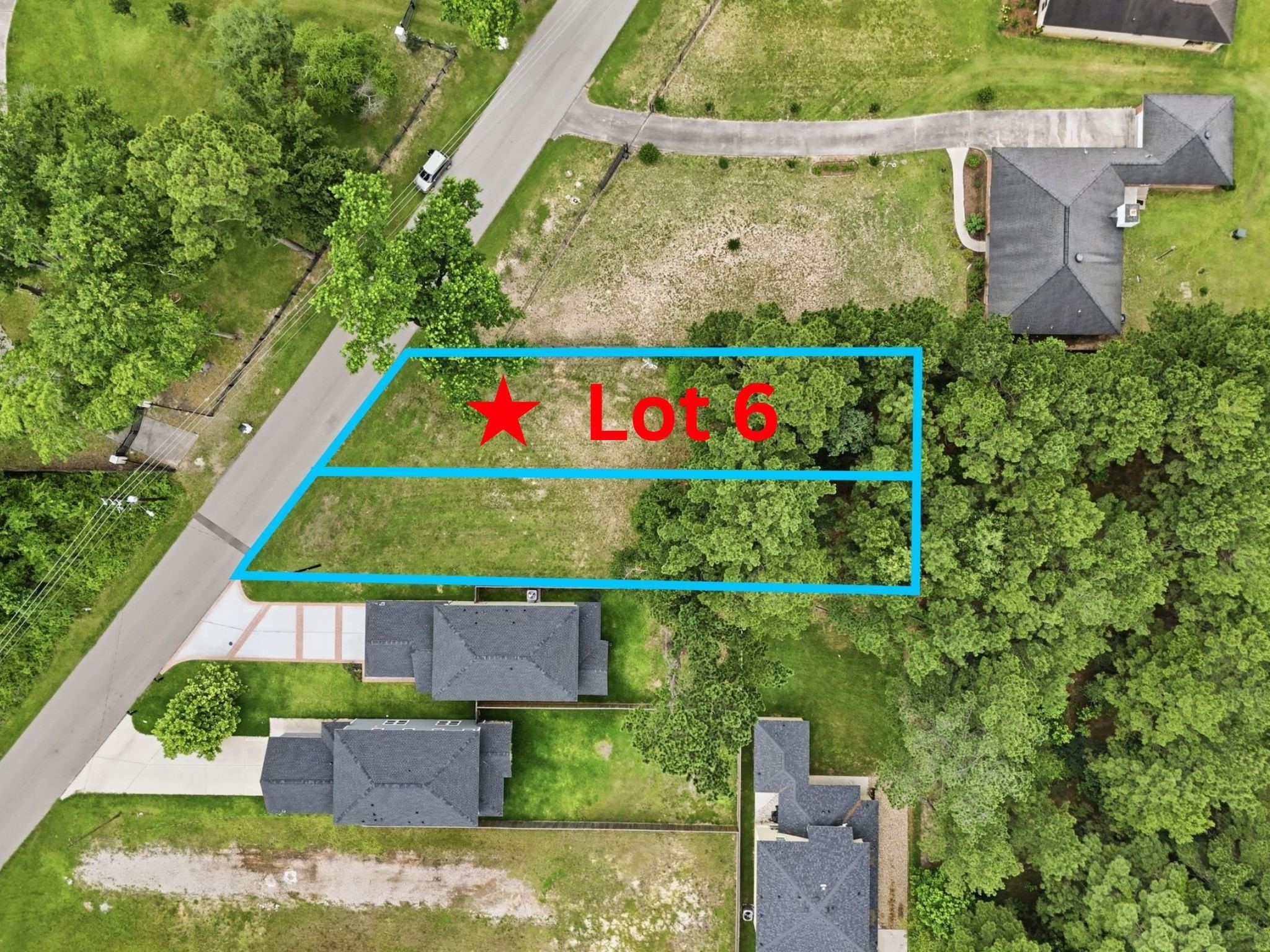 724 Old Magnolia Road Property Photo 2