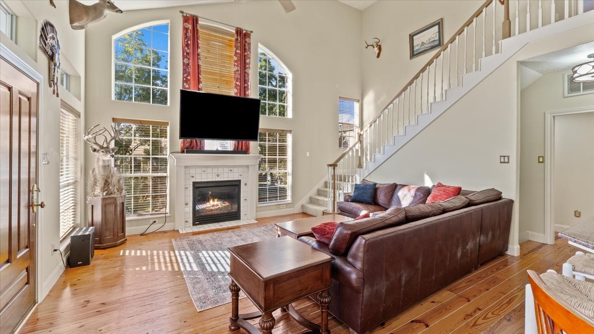 616 E Shore Drive Property Photo 11