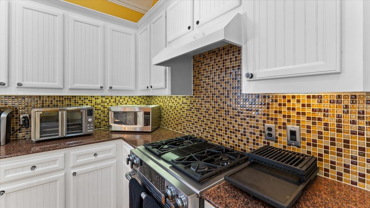 616 E Shore Drive Property Photo 18