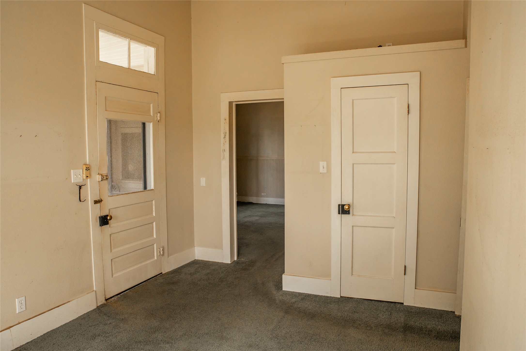 1004 Norris Street Property Photo 8