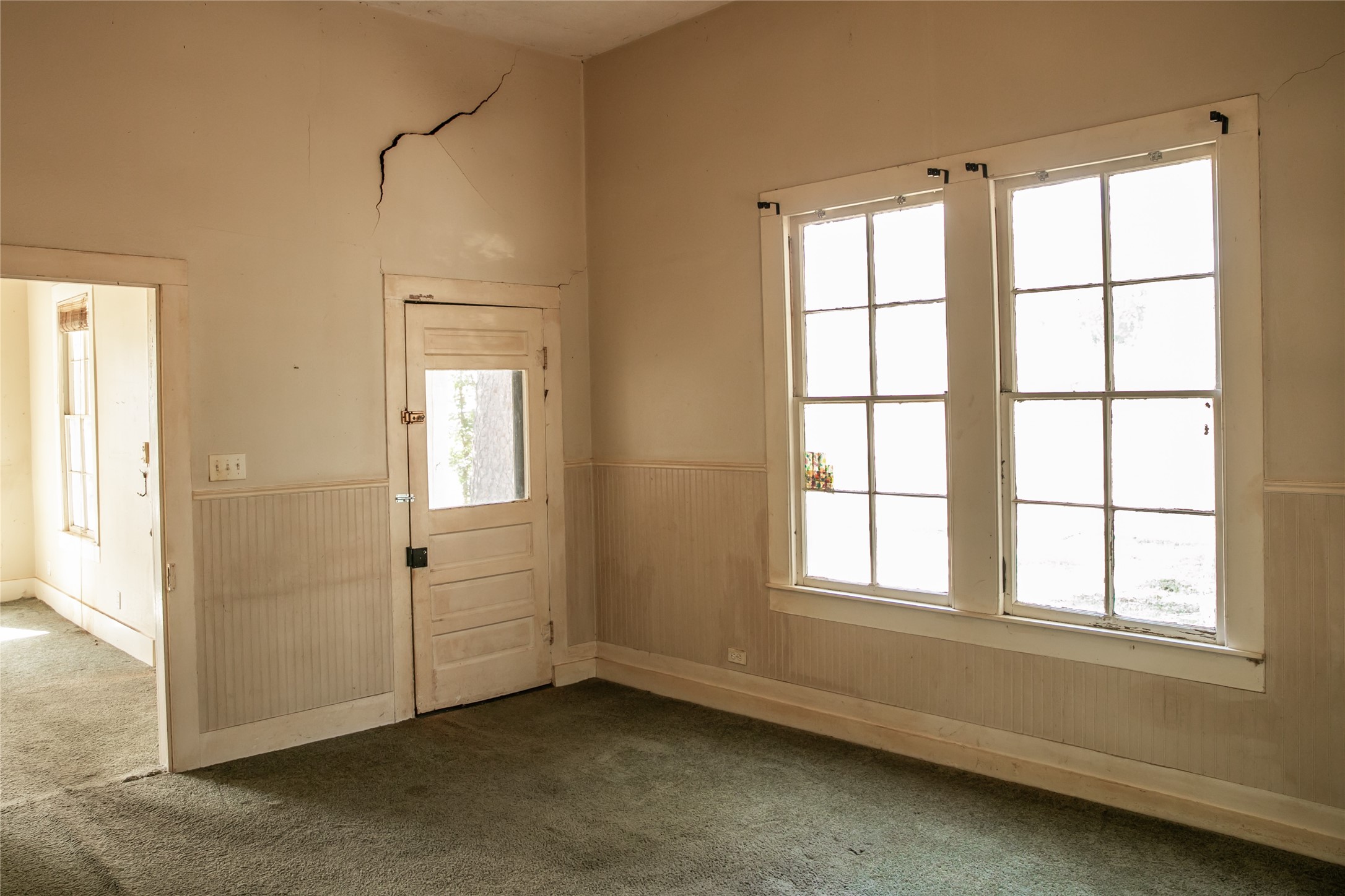 1004 Norris Street Property Photo 11