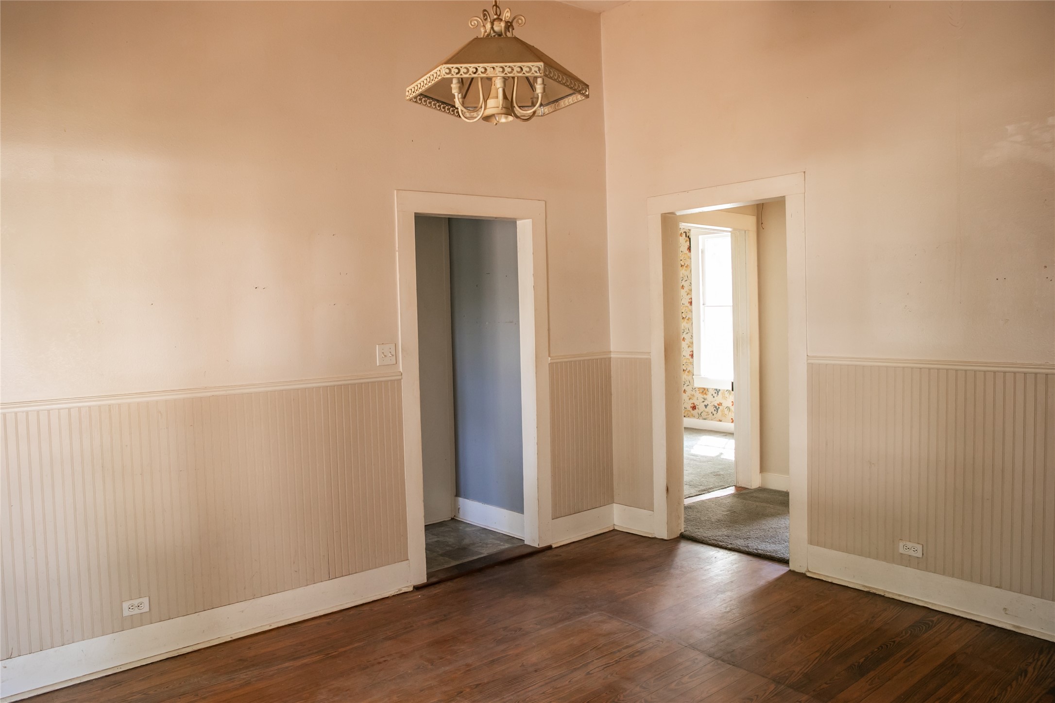 1004 Norris Street Property Photo 15
