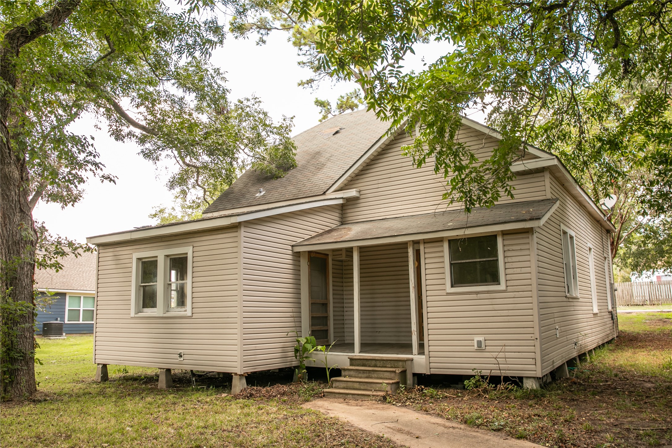 1004 Norris Street Property Photo 25