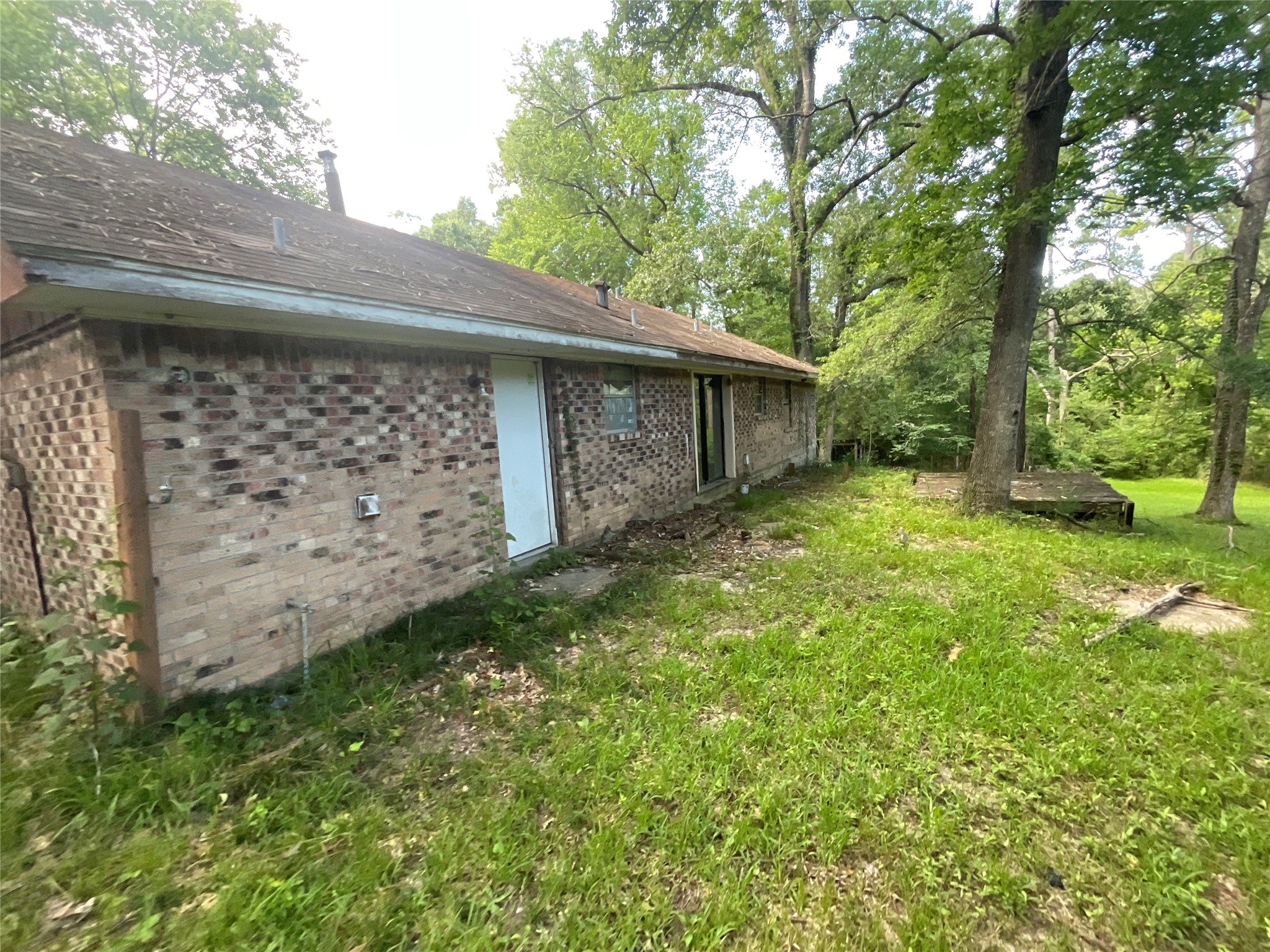 310 Howard Property Photo 2