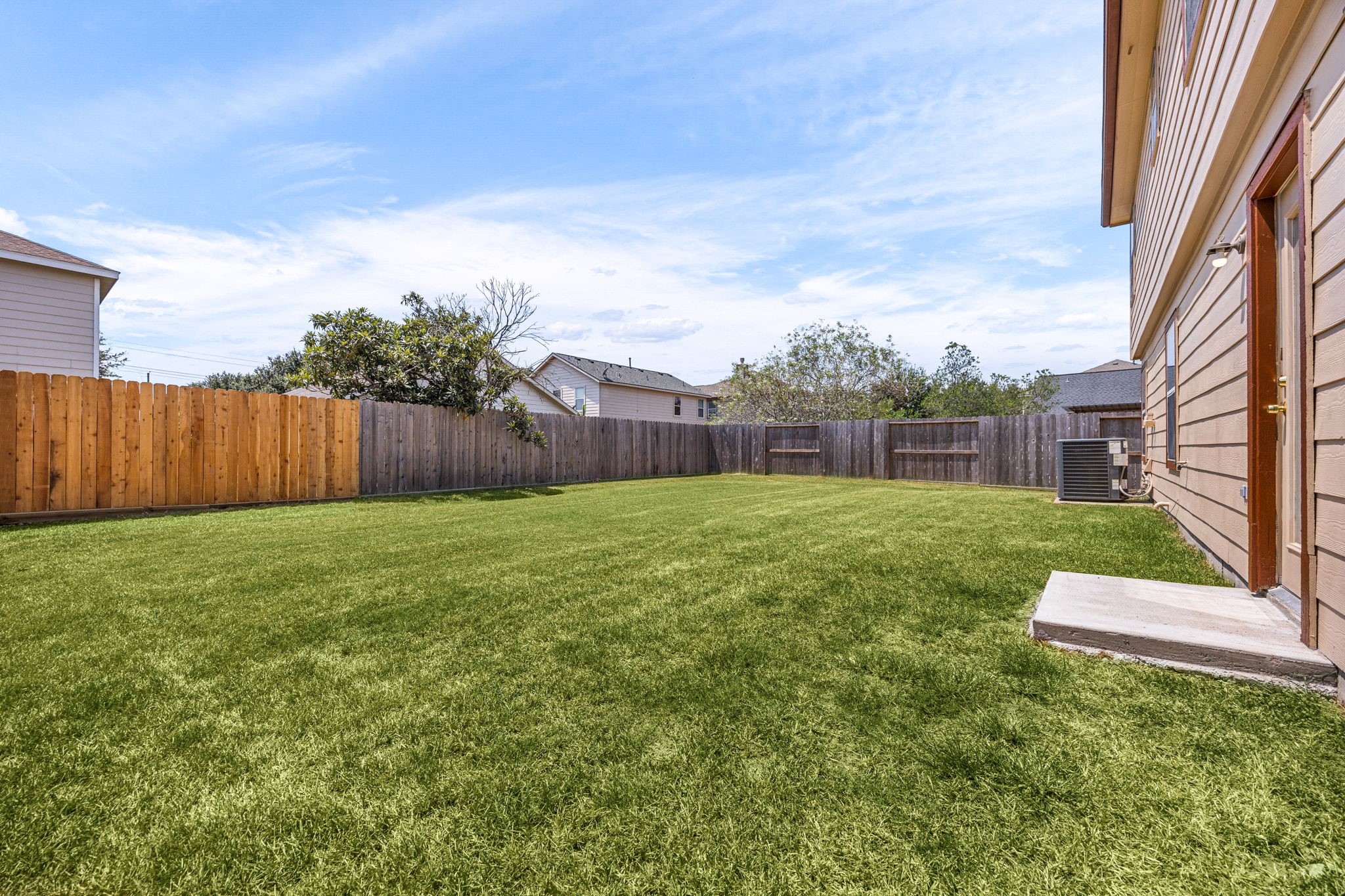 2314 Bristol Band Lane Property Photo 34