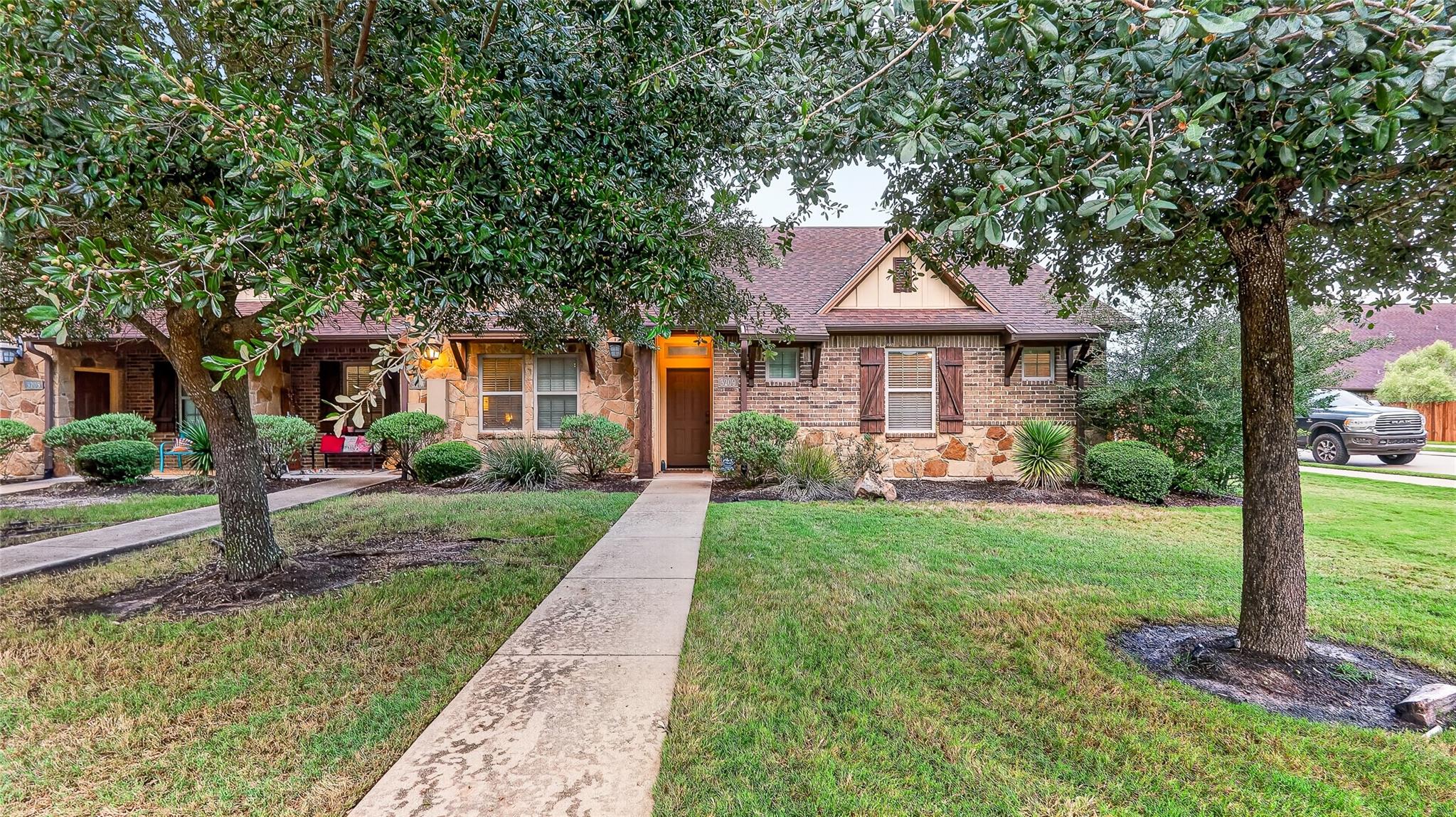 3209 Cullen Trail, College Station Tx 77845 Property Photo 1
