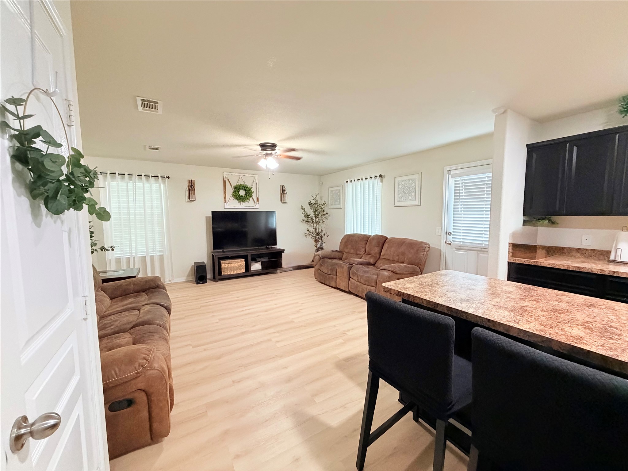 9927 Orchid Spring Lane Property Photo 6