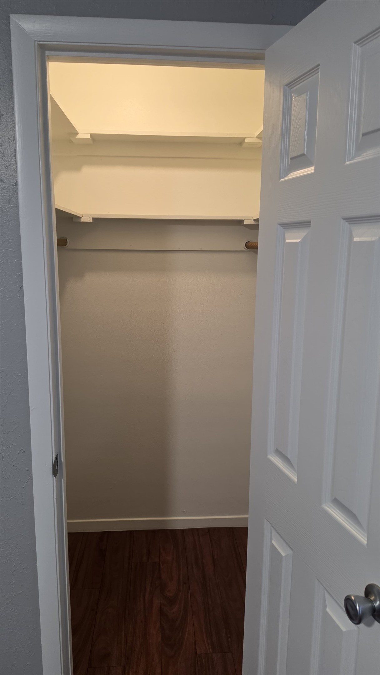 520 Westside Court Property Photo 14