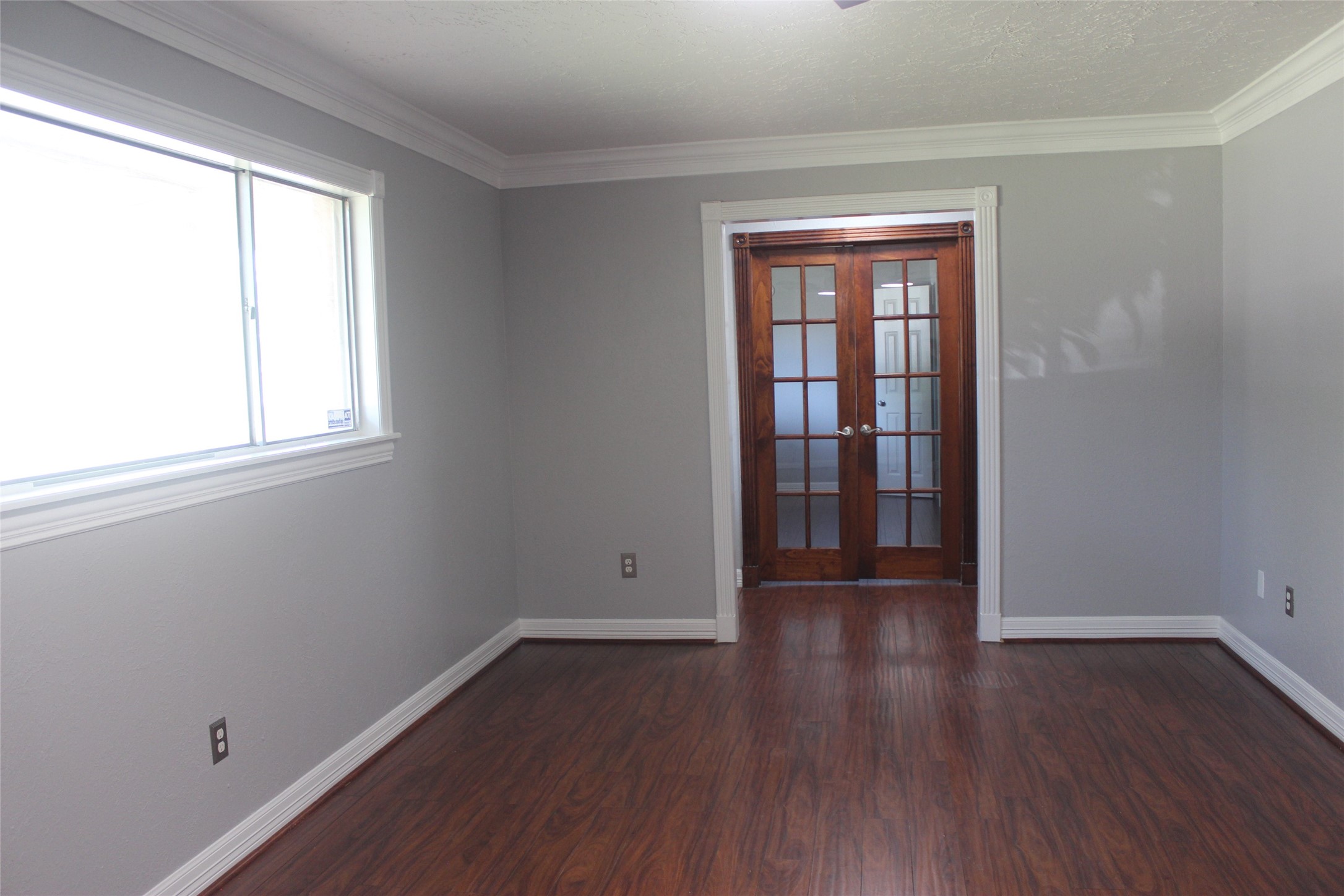 520 Westside Court Property Photo 16