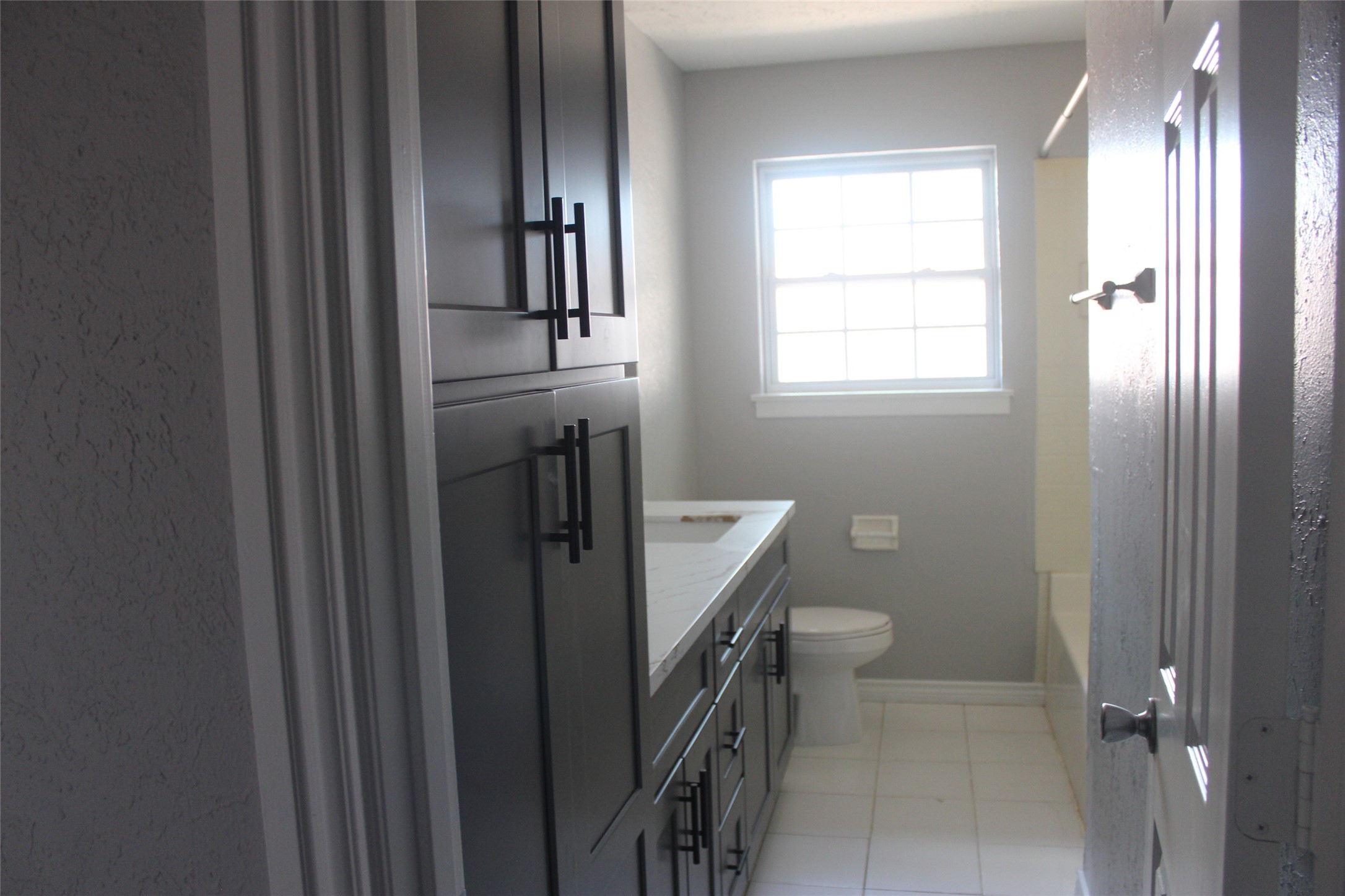 520 Westside Court Property Photo 19