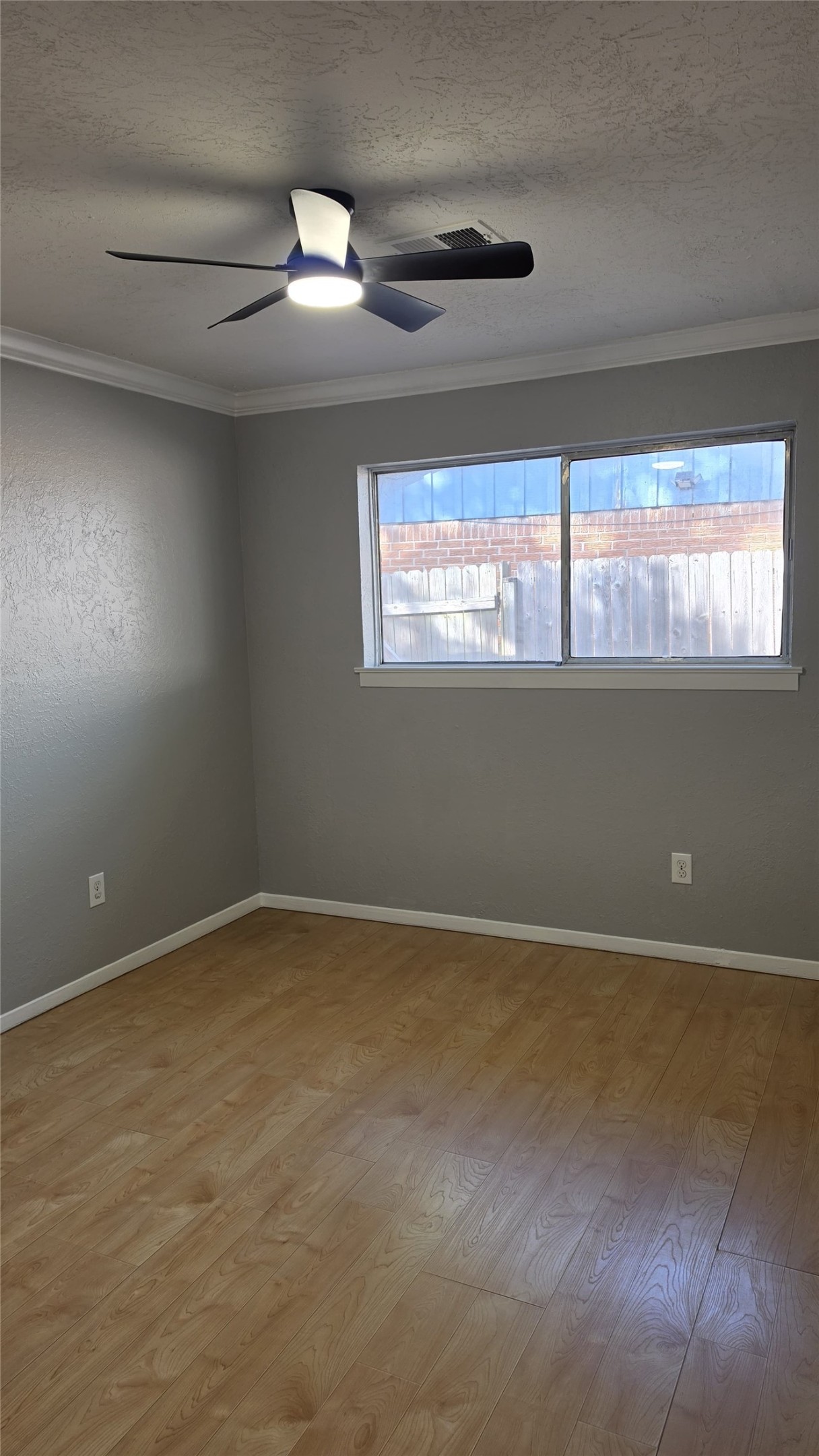 520 Westside Court Property Photo 26