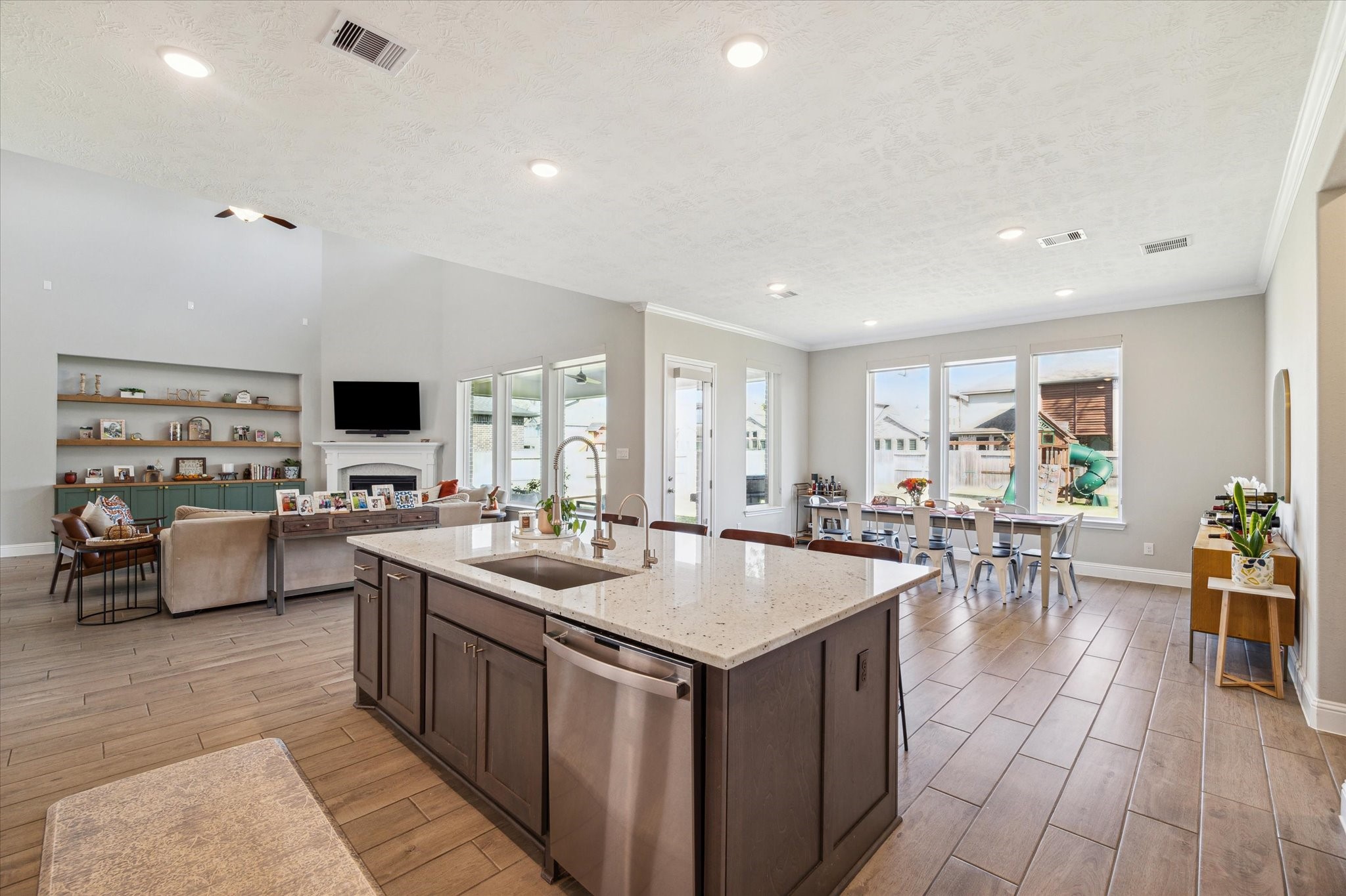 2514 Ashby Forest Drive Property Photo 13