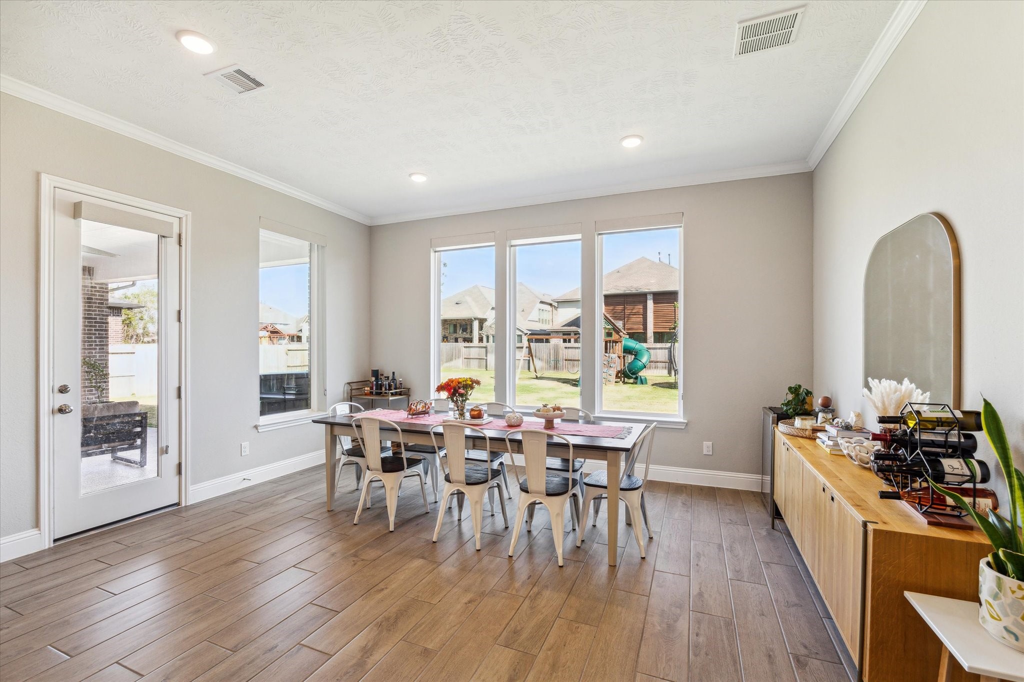2514 Ashby Forest Drive Property Photo 14