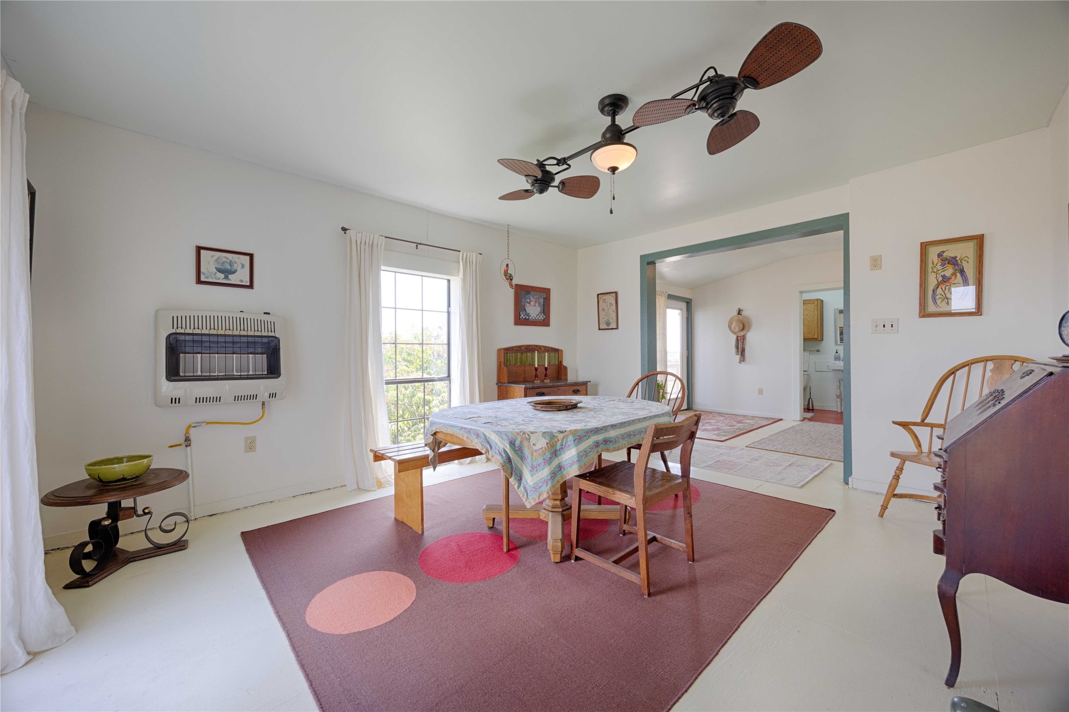 398 County Road 264 Property Photo 10