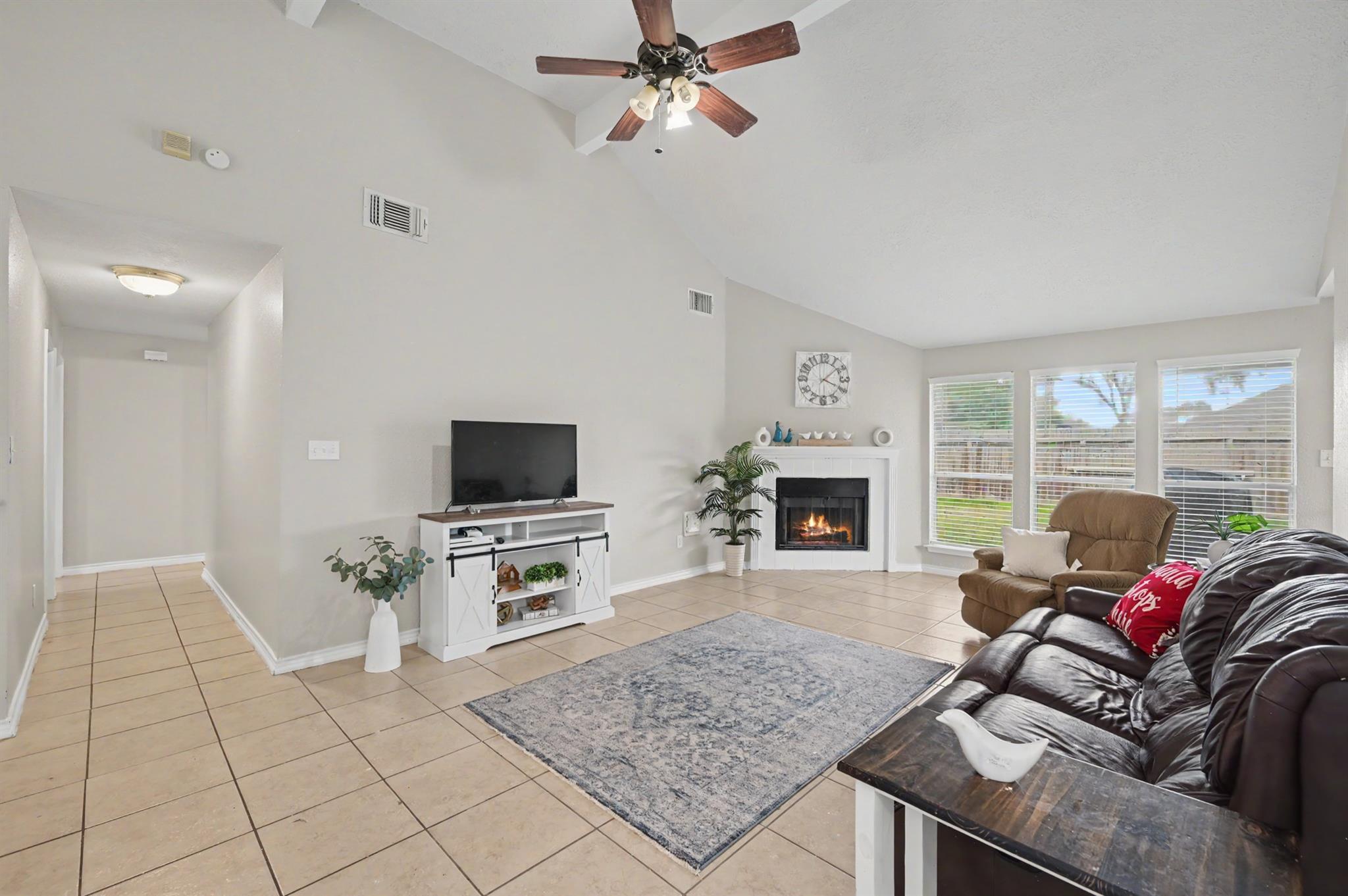5226 Clarkston Lane Property Photo 12
