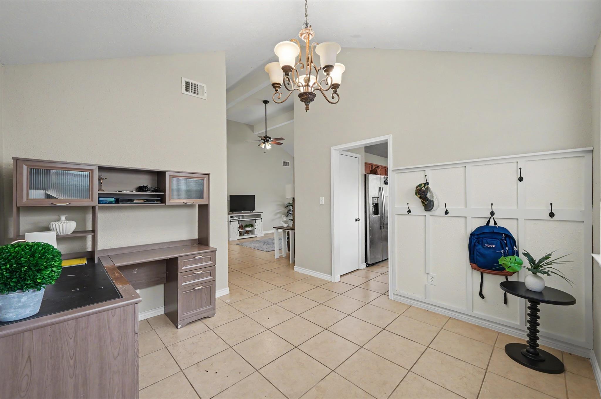 5226 Clarkston Lane Property Photo 16