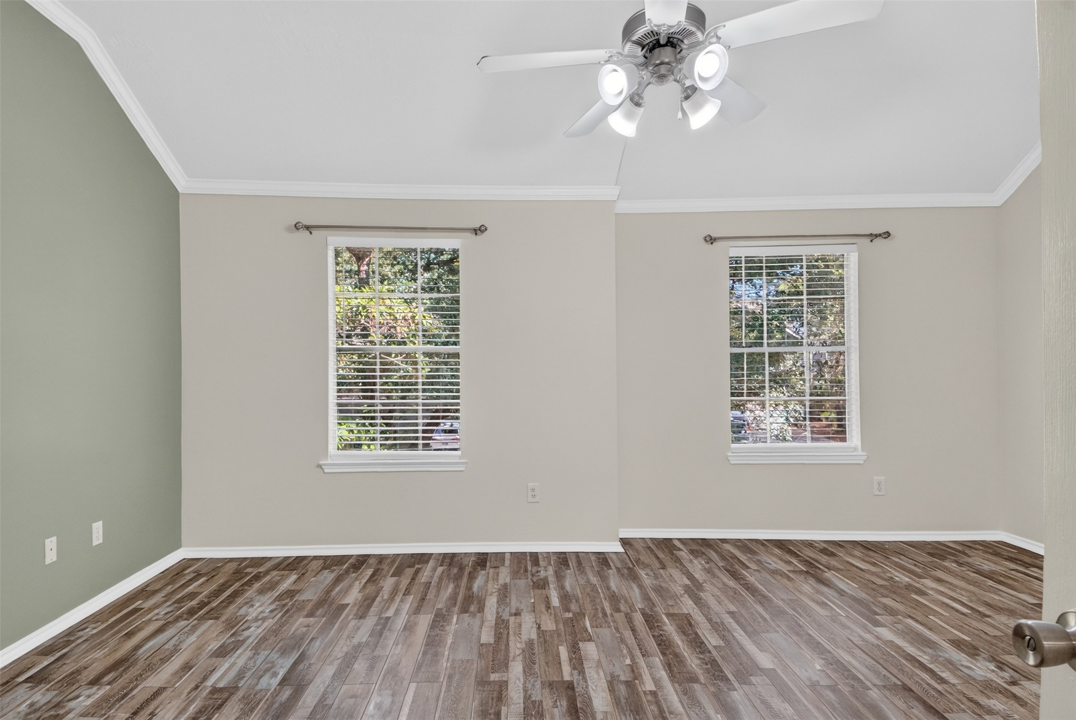 38 Wineberry Place Property Photo 12