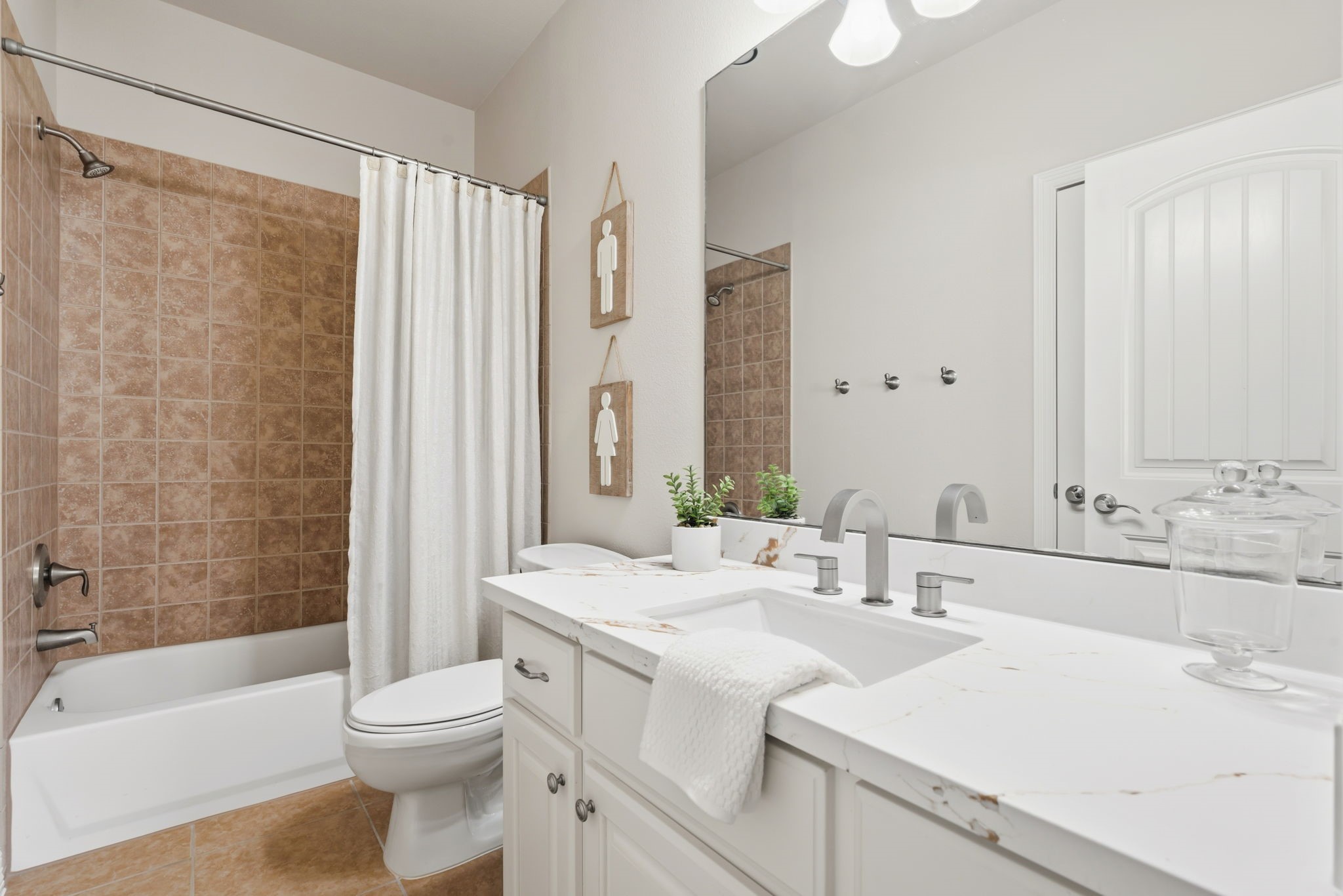 13907 Jbk Memorial Drive Property Photo 23