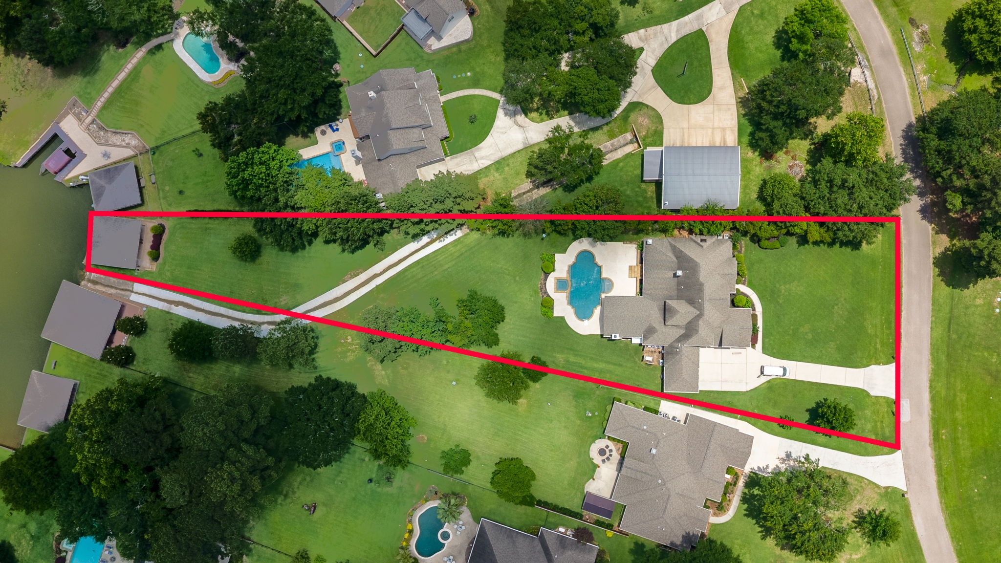 13907 Jbk Memorial Drive Property Photo 29