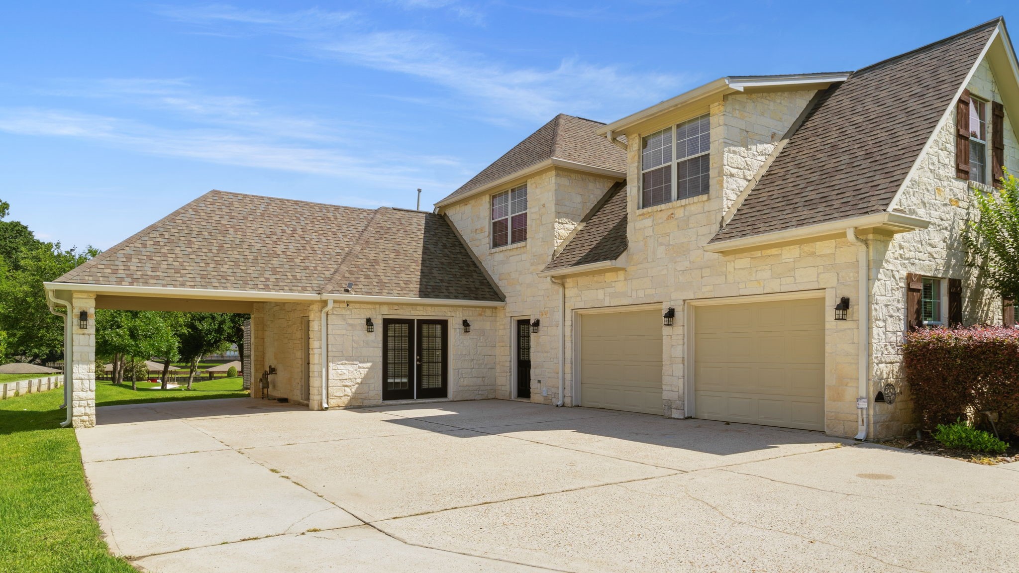 13907 Jbk Memorial Drive Property Photo 32