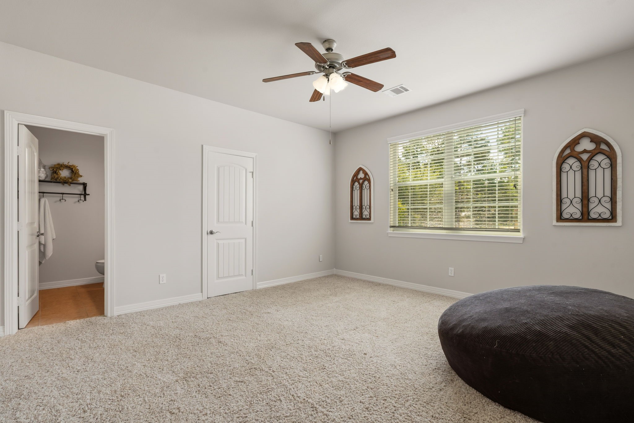 13907 Jbk Memorial Drive Property Photo 46