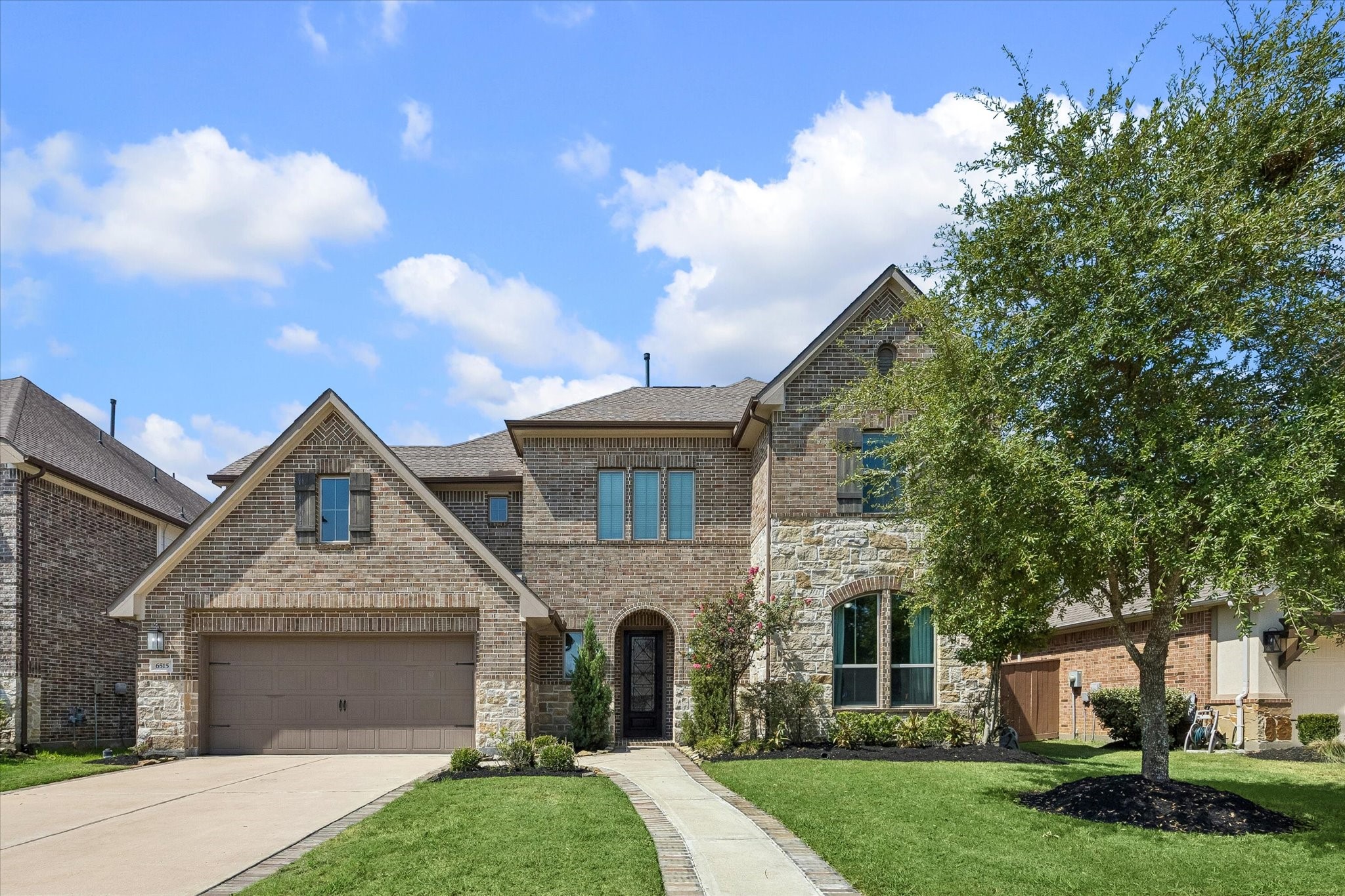 6515 Elrington Heights Lane Property Photo 1
