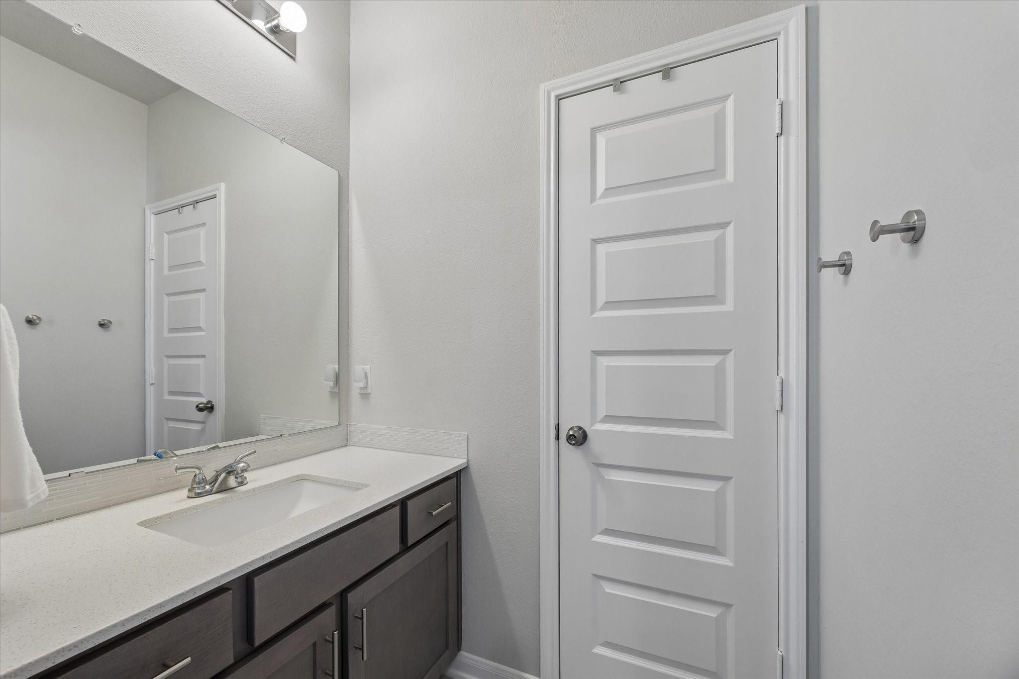 6515 Elrington Heights Lane Property Photo 25