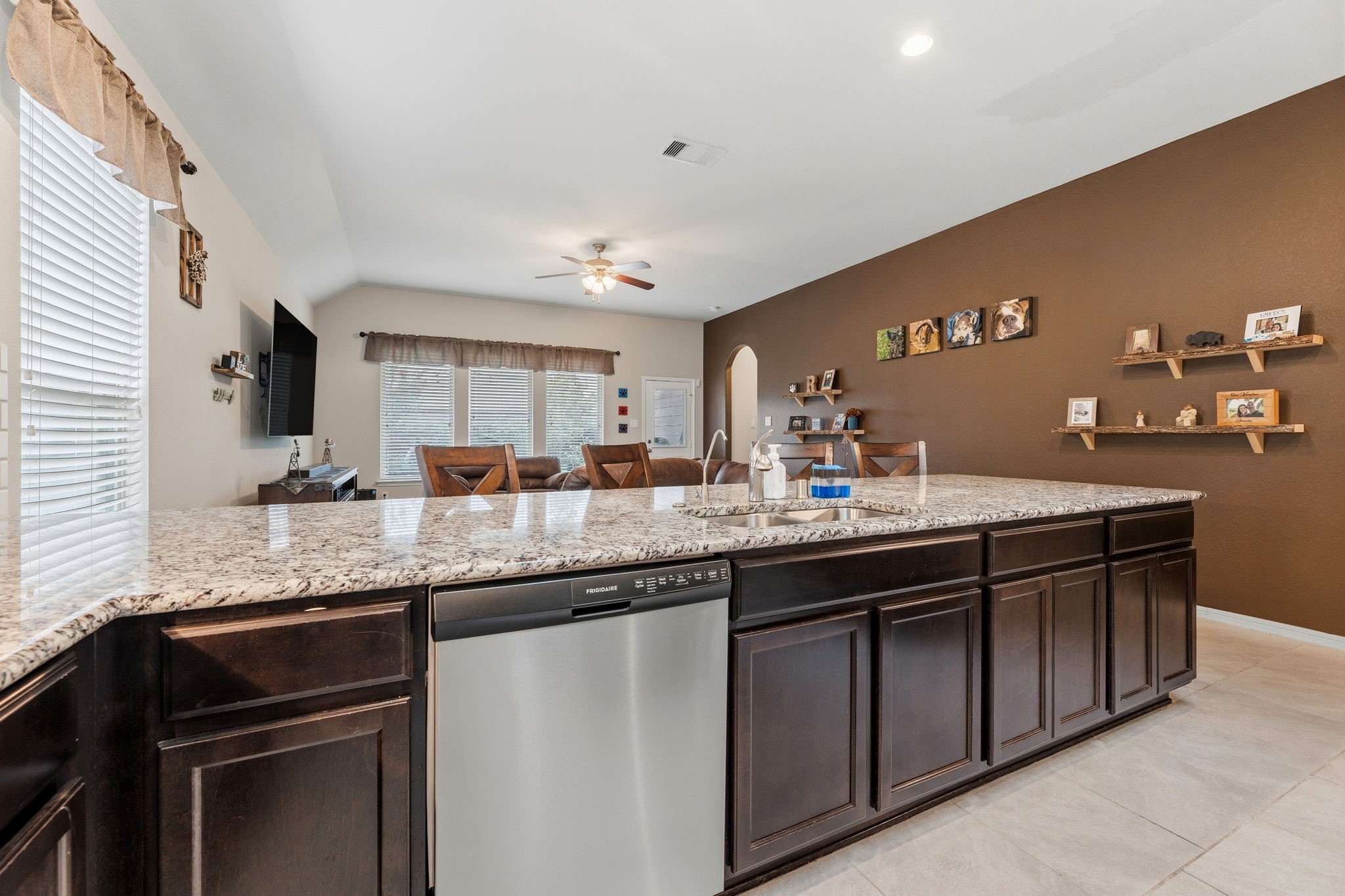 3203 Francisco Bay Place Property Photo 13