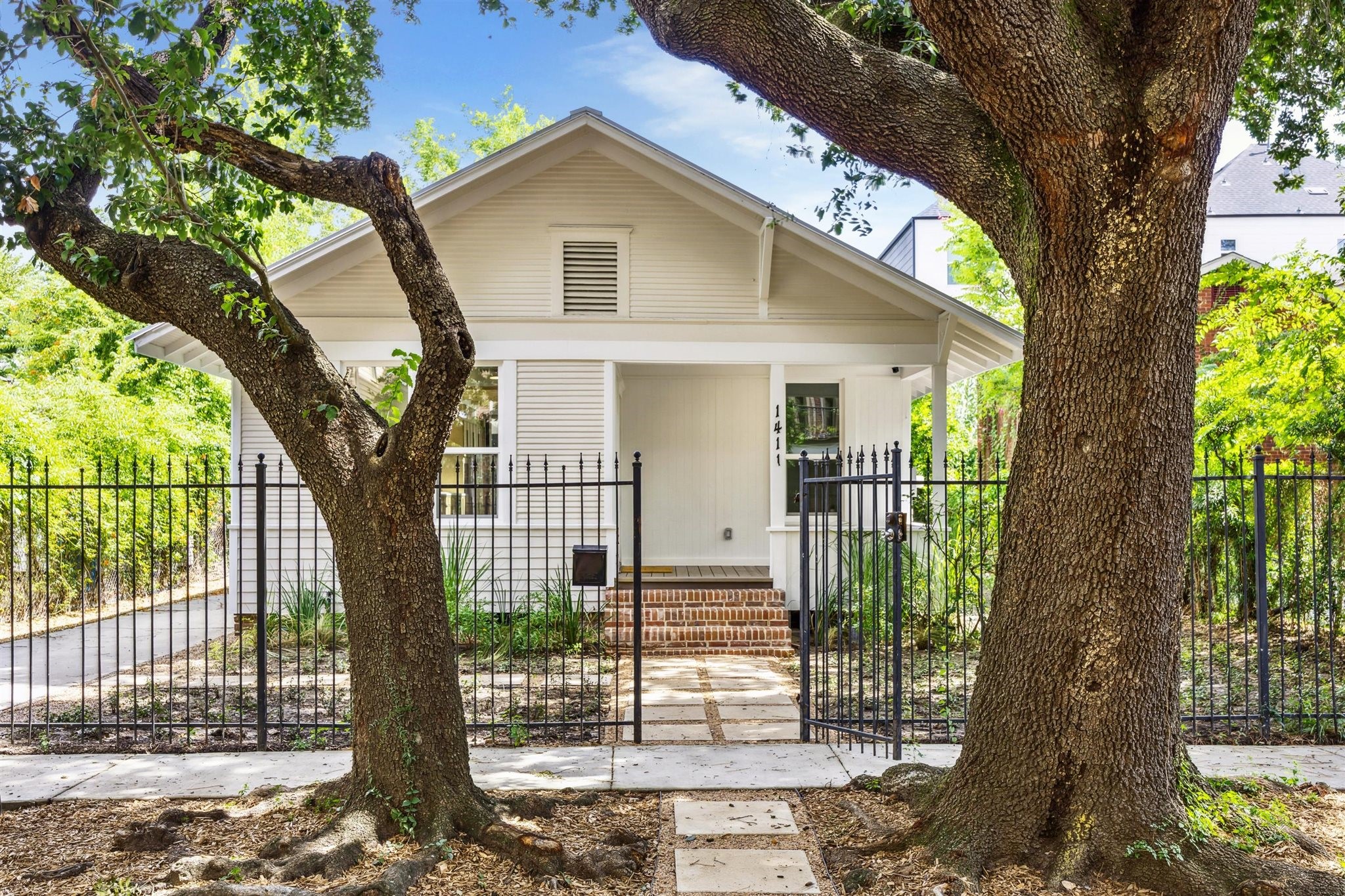 1411 Ruth Street Property Photo 1