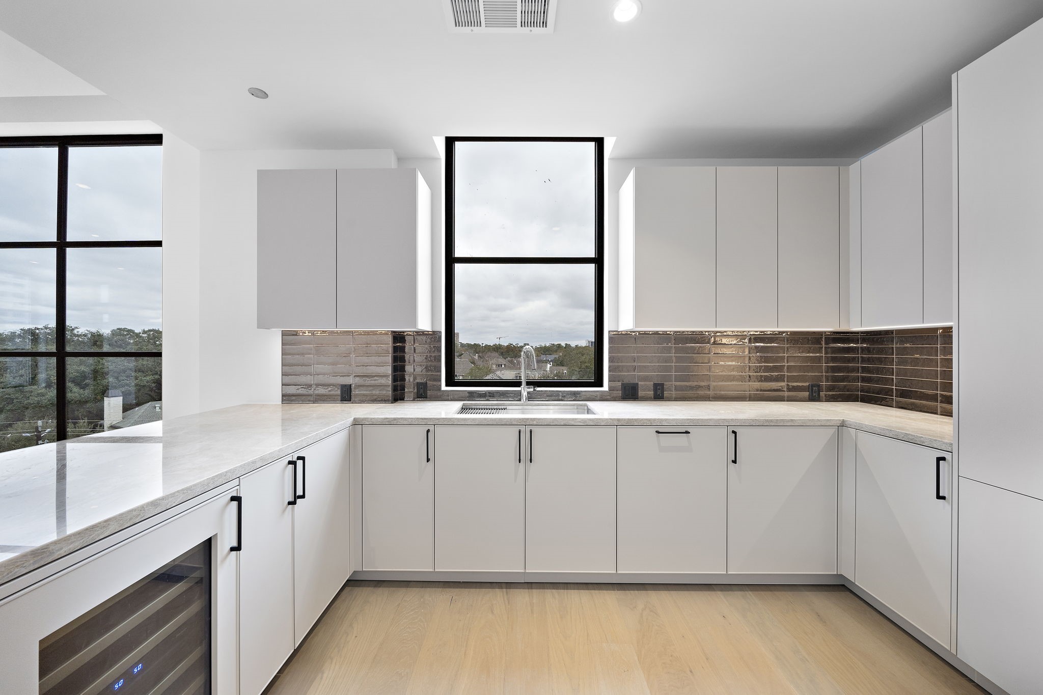 2323 San Felipe Street 501 Property Photo 12