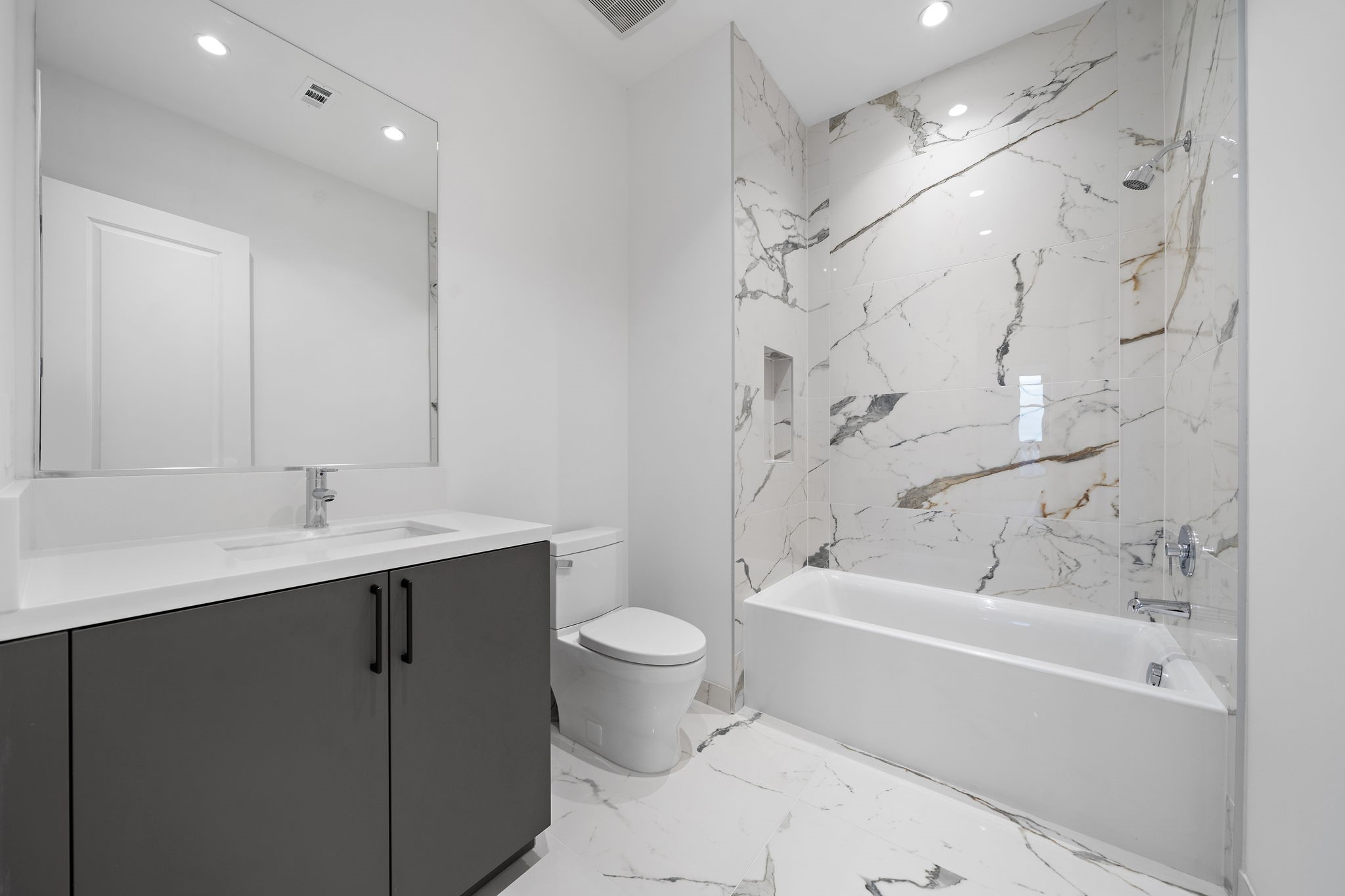 2323 San Felipe Street 501 Property Photo 26