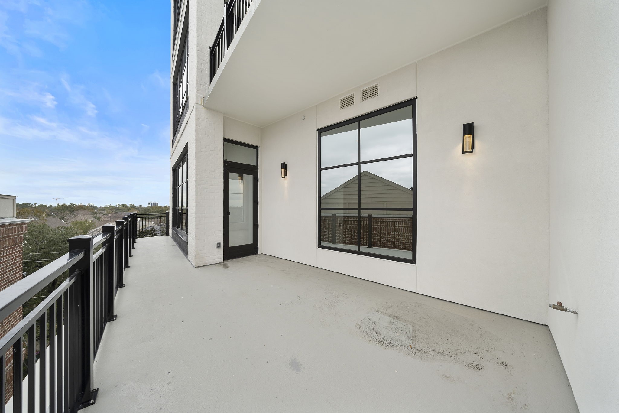 2323 San Felipe Street 501 Property Photo 29