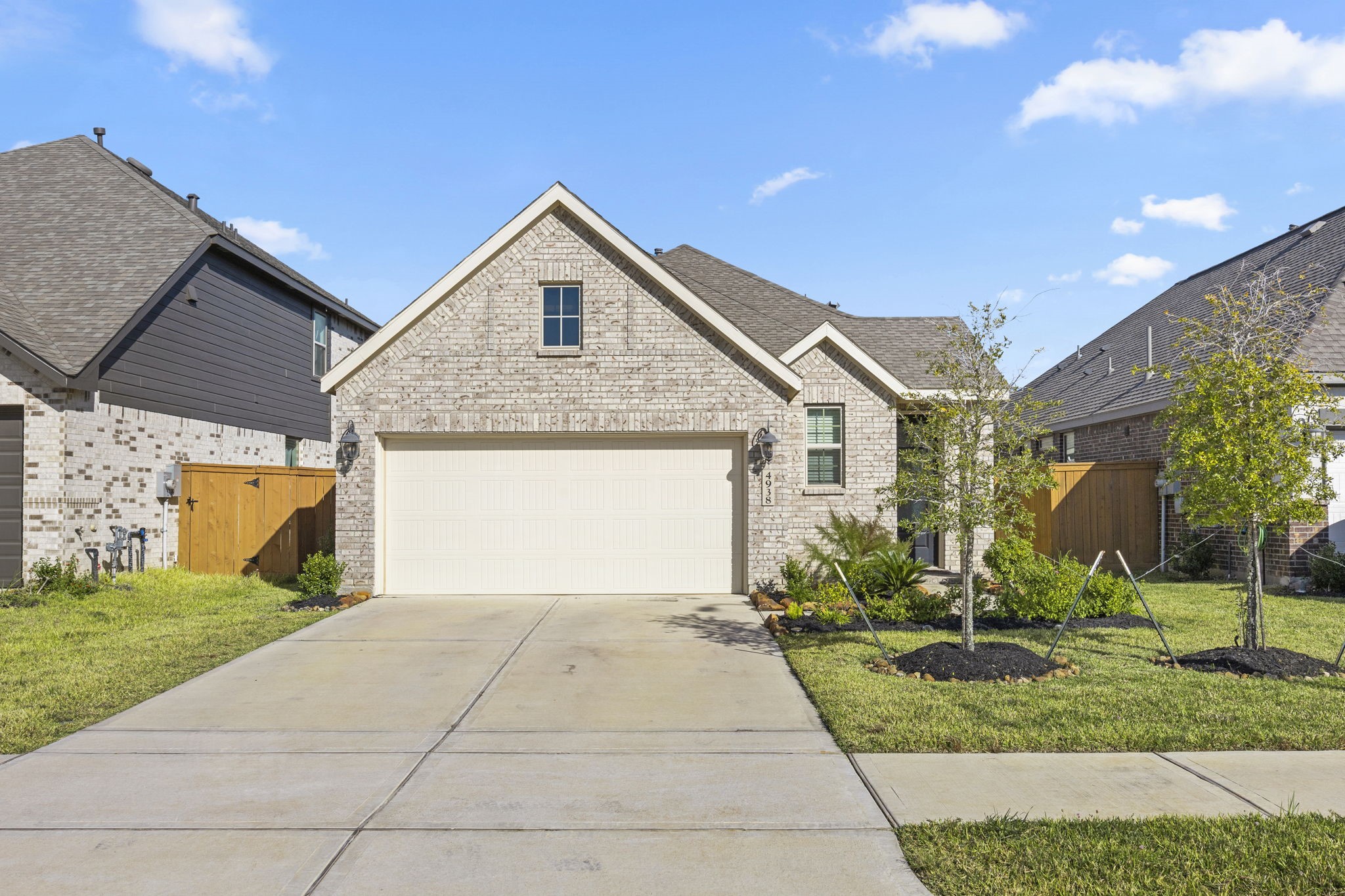 4938 Sand Clouds Drive Property Photo