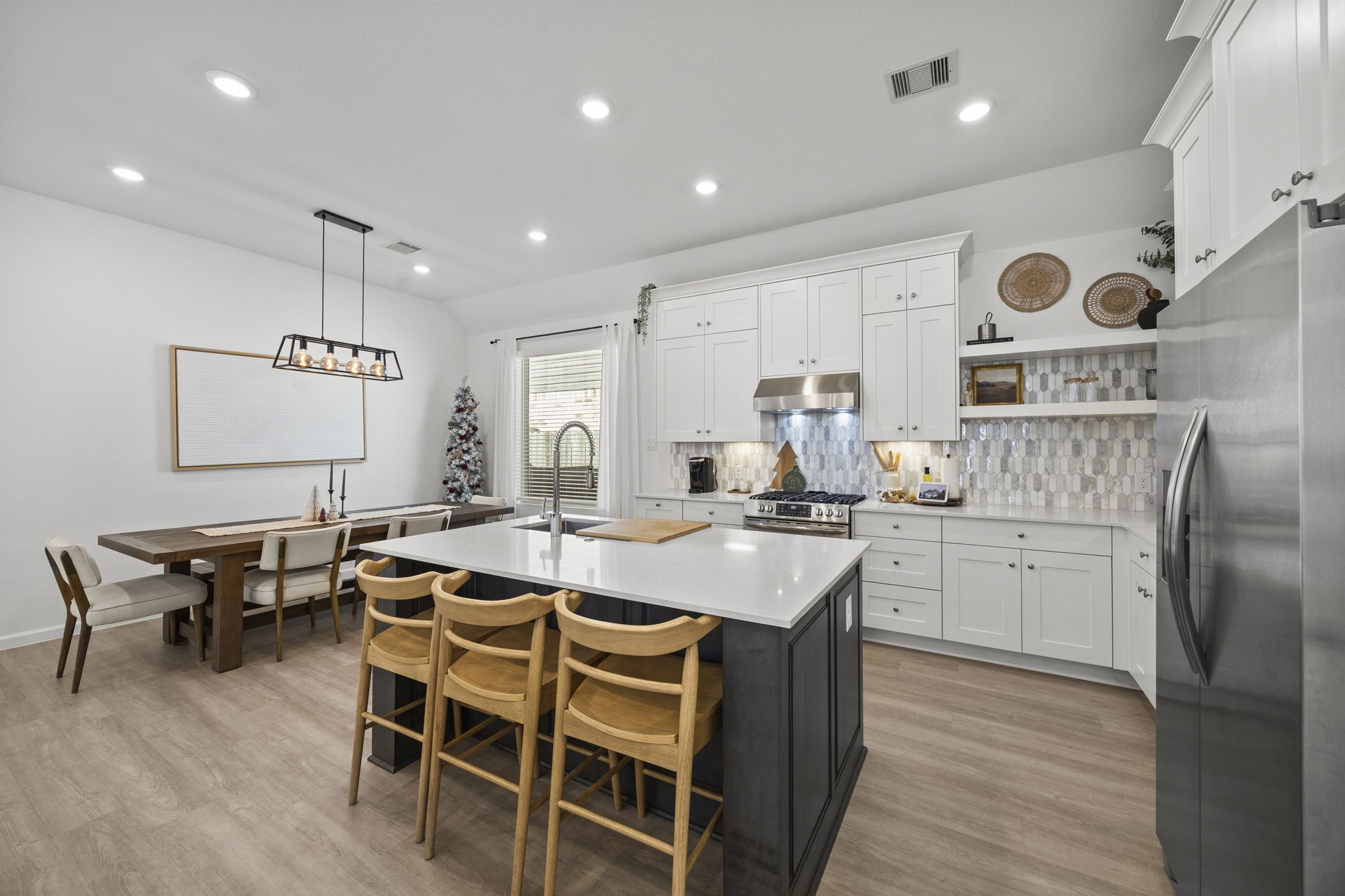4938 Sand Clouds Drive Property Photo 15