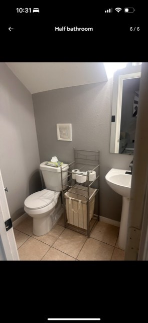 5919 Allison Road B Property Photo 6