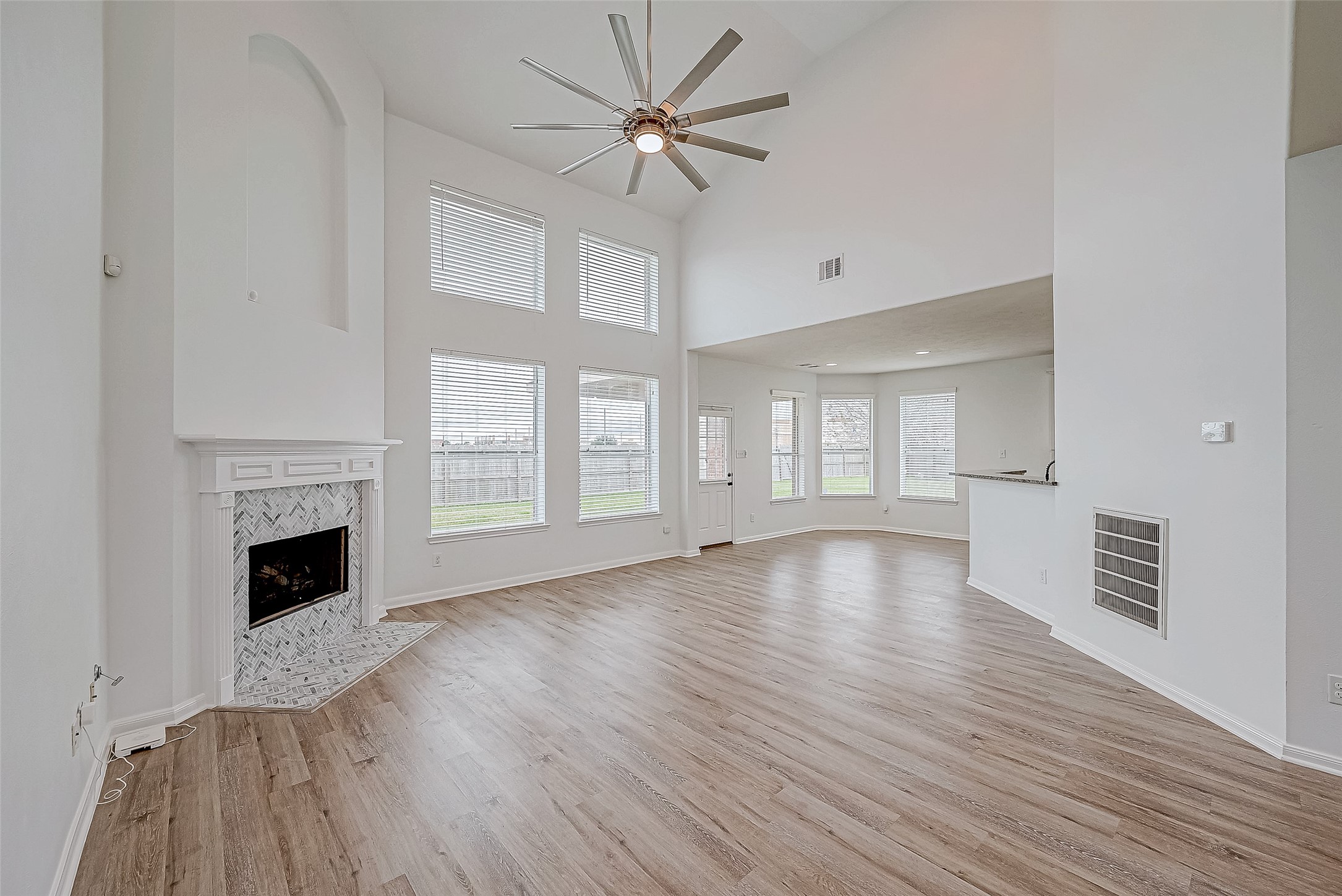 2207 Daroca Drive Property Photo 11