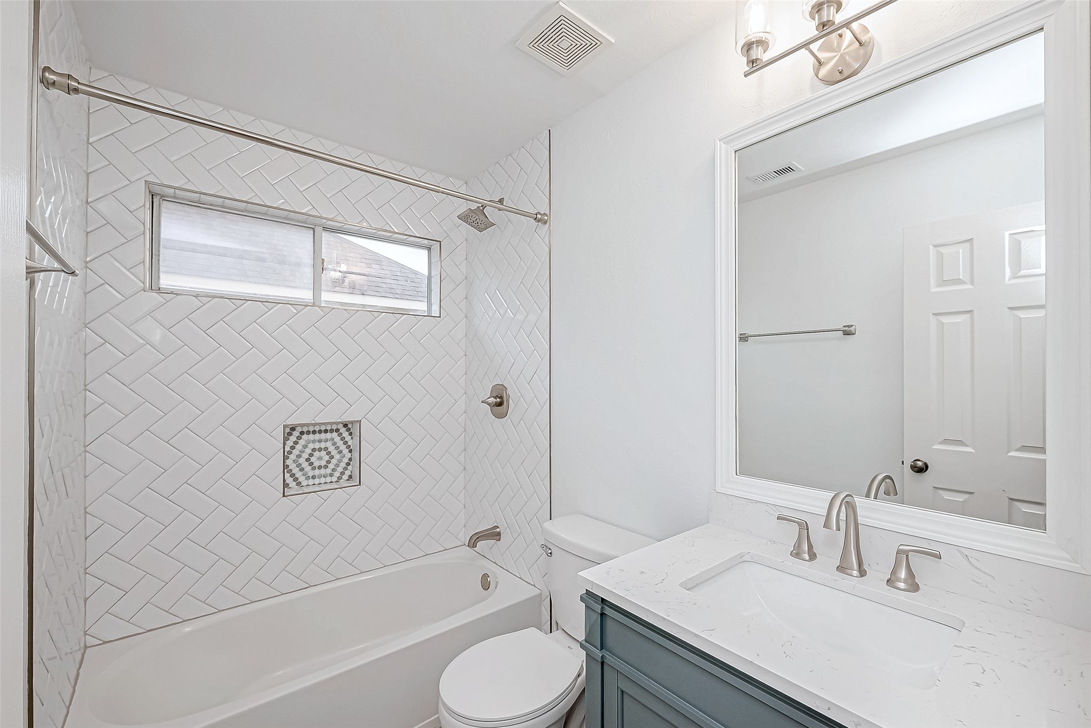 2207 Daroca Drive Property Photo 25