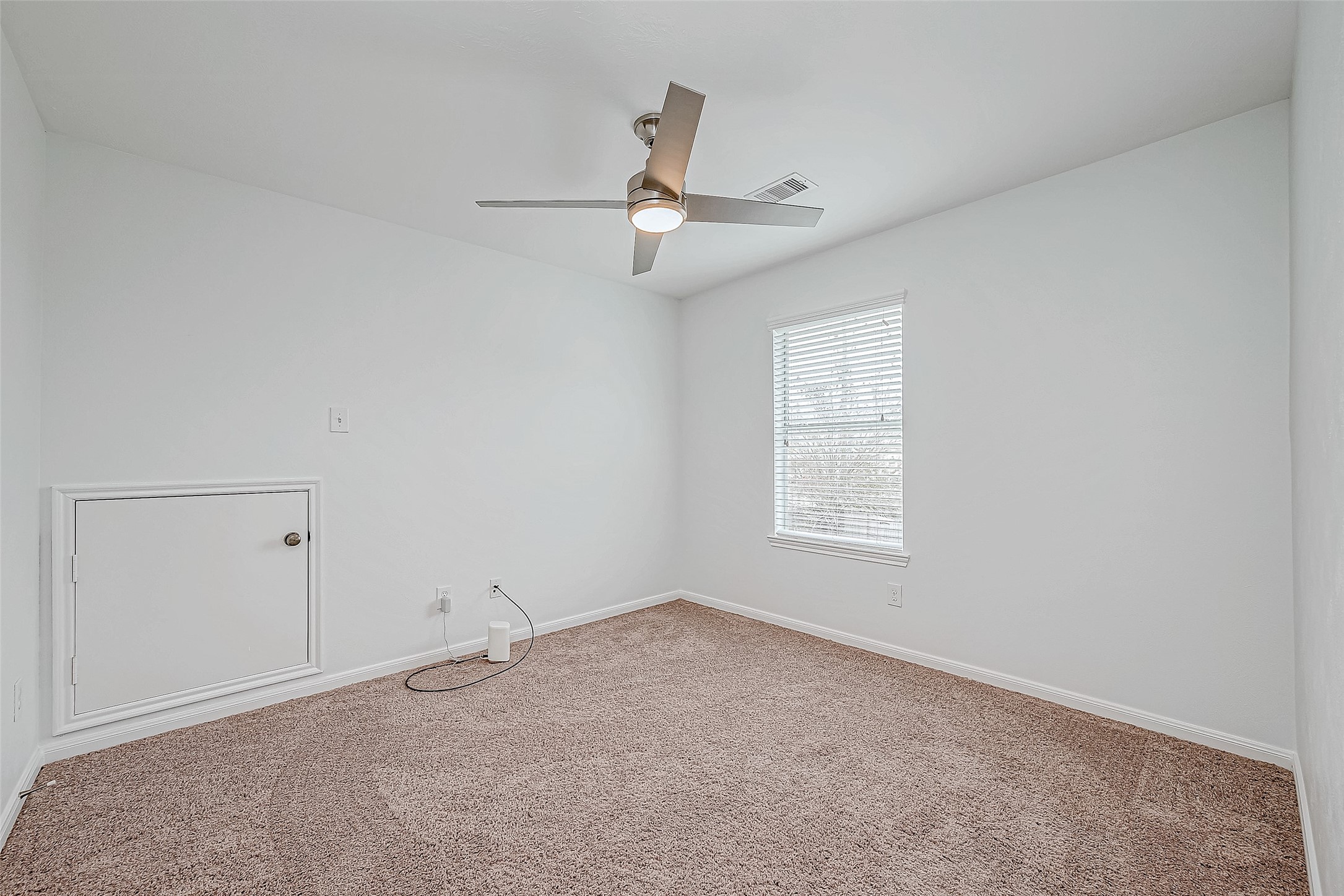 2207 Daroca Drive Property Photo 28