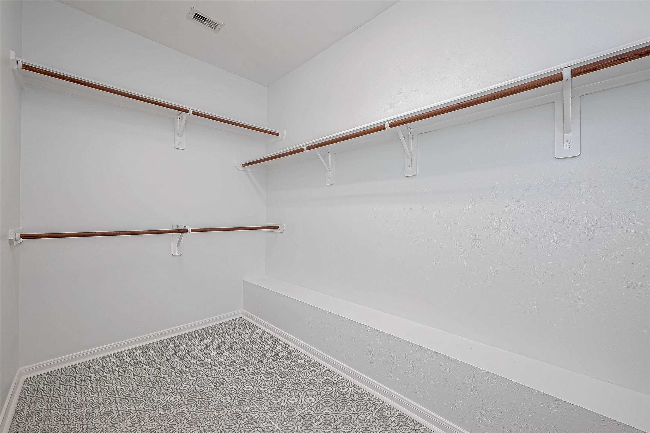 2207 Daroca Drive Property Photo 38