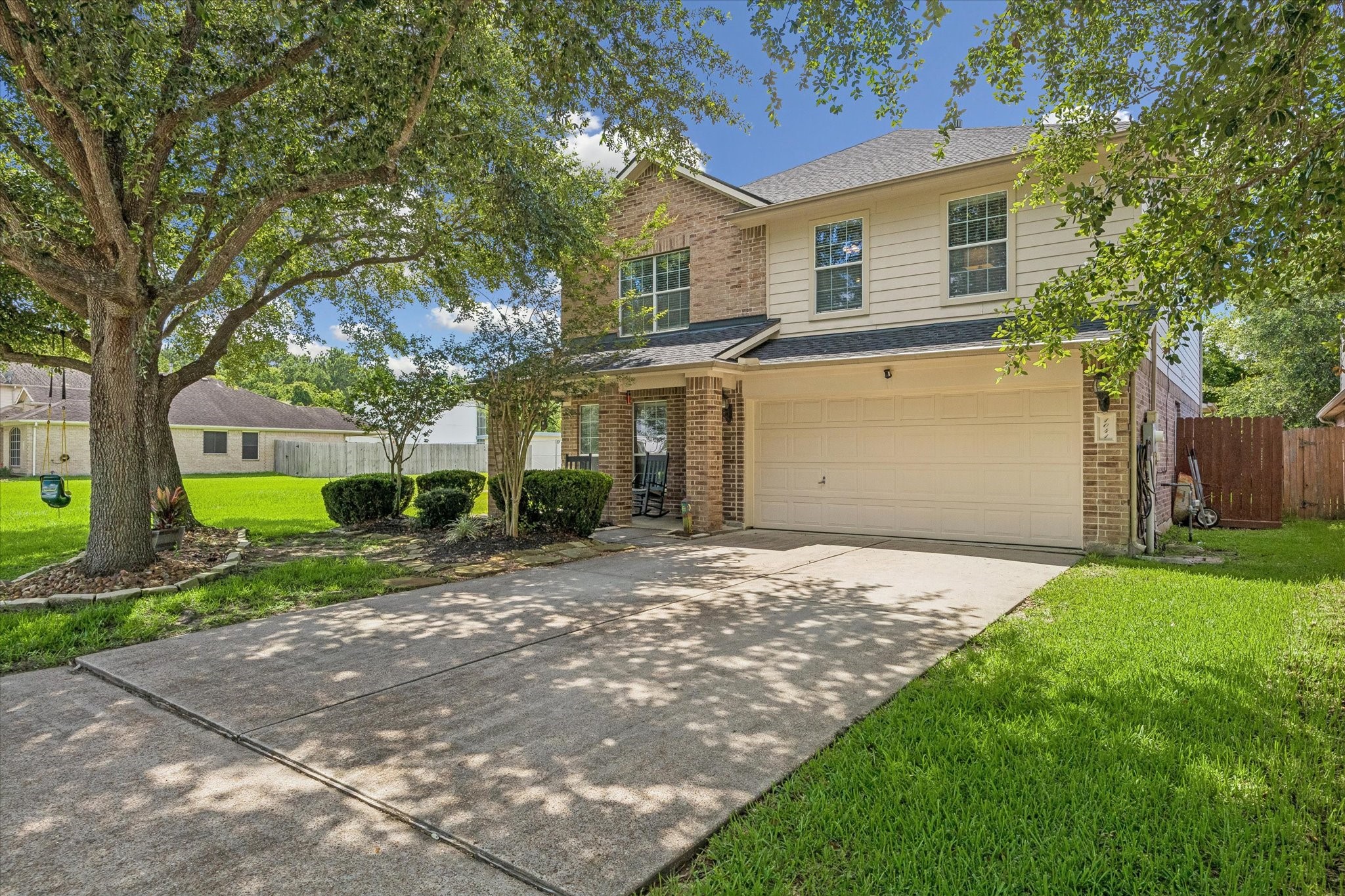 1041 Riverwood Drive Property Photo 1